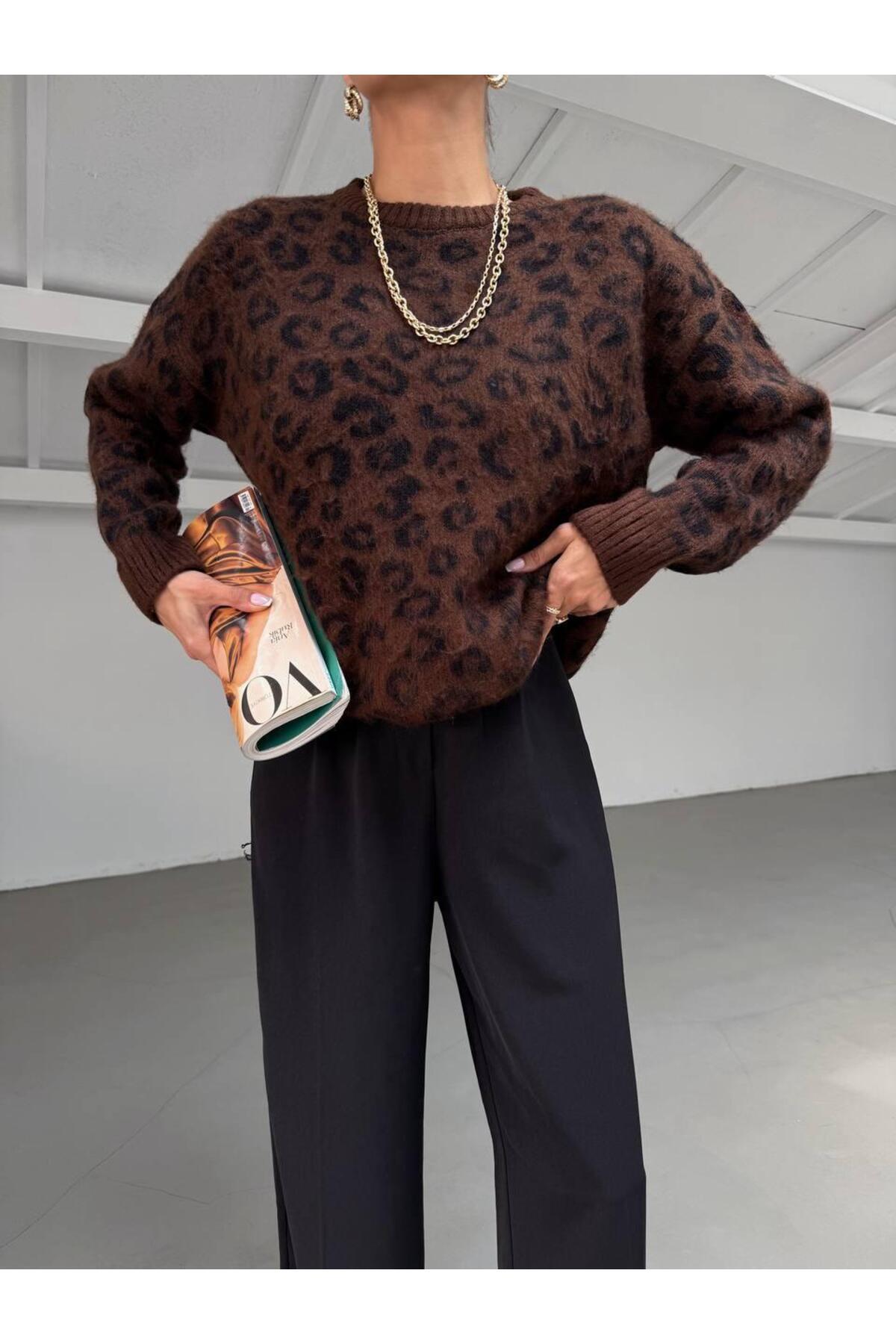 DGN'S LEOPAR DESENLİ BİSİKLET YAKA KADIN UZUN TRİKO KAZAK