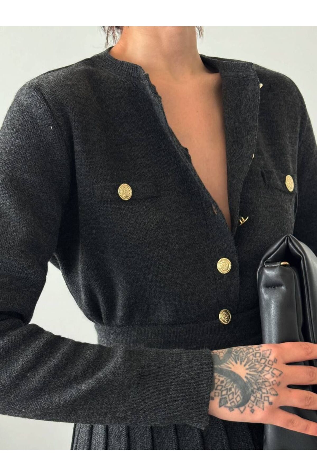Yeni Model-Triko Düğmeli Etekli Takım  italian model