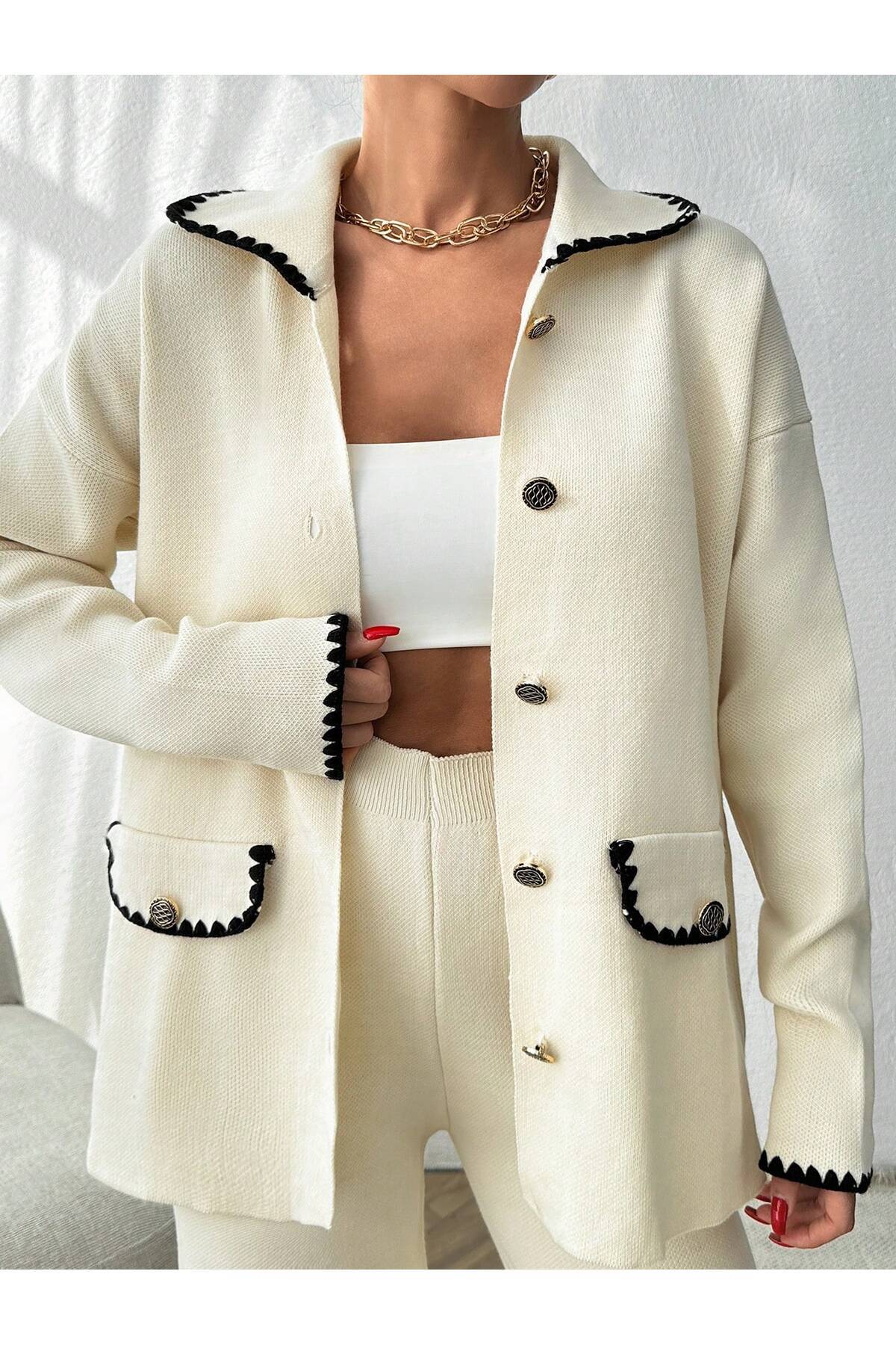 Kadın Düğmeli Çeket-Pantolonlu Çoban Dikişli Triko Takım Ekru