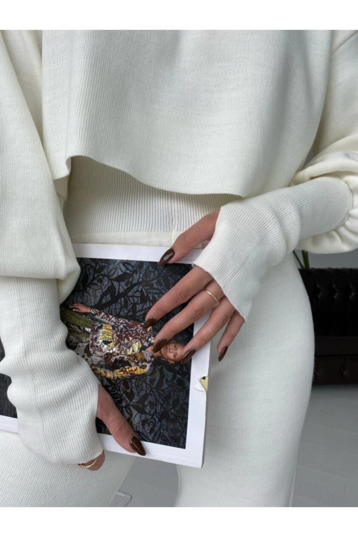 Beyaz Parmak Geçmeli Yüksek Bel Triko Alt Üst Takım