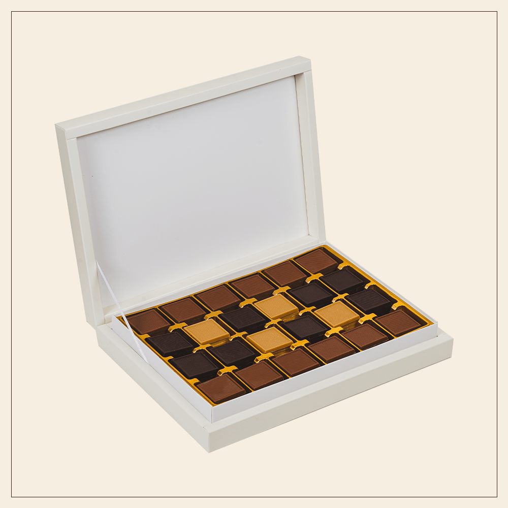 Klasik Kutu Madlen Çikolata 96 Adet - 750 gr | Laurent Chocolate