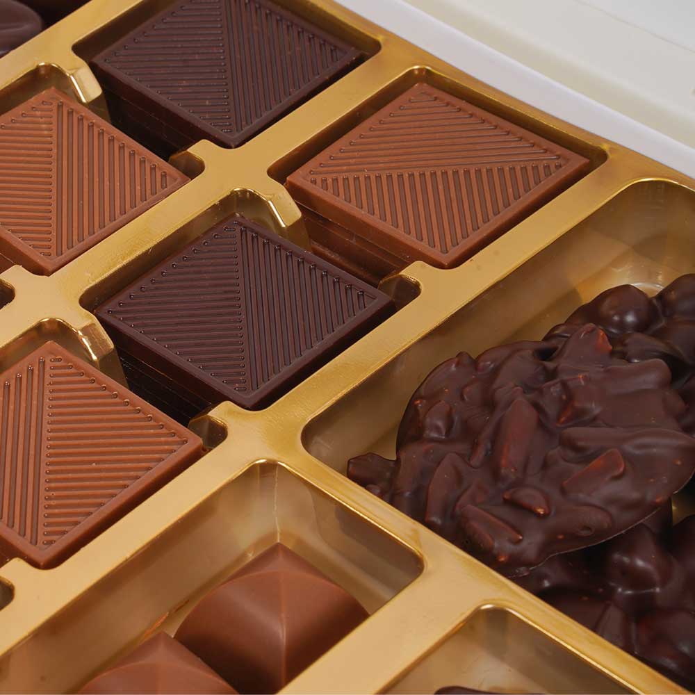 Spesiyal Karışık Kutu Çikolata 750 gr | Laurent Chocolate