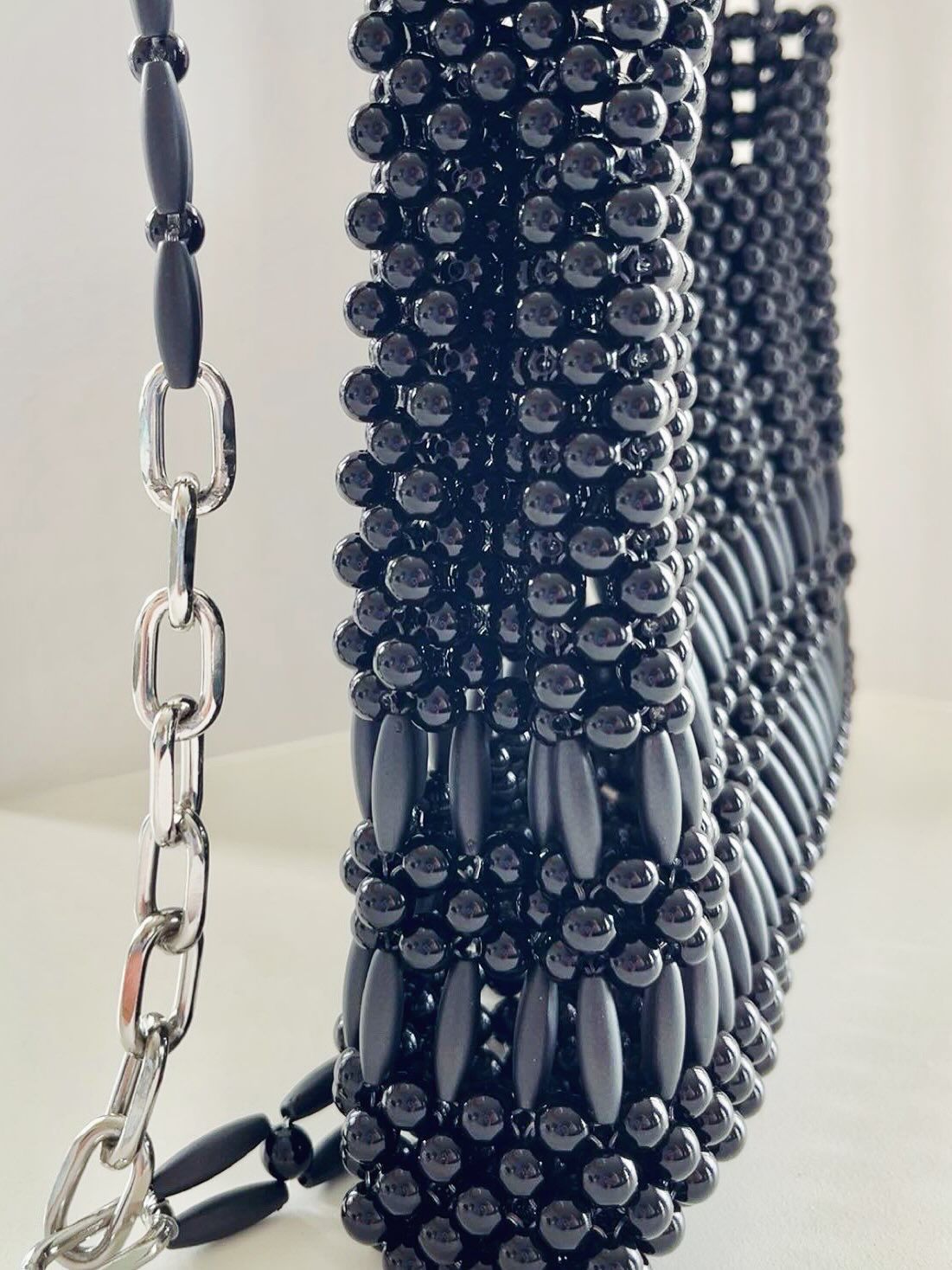 SİYAH UZUN BONCUK ÇANTA