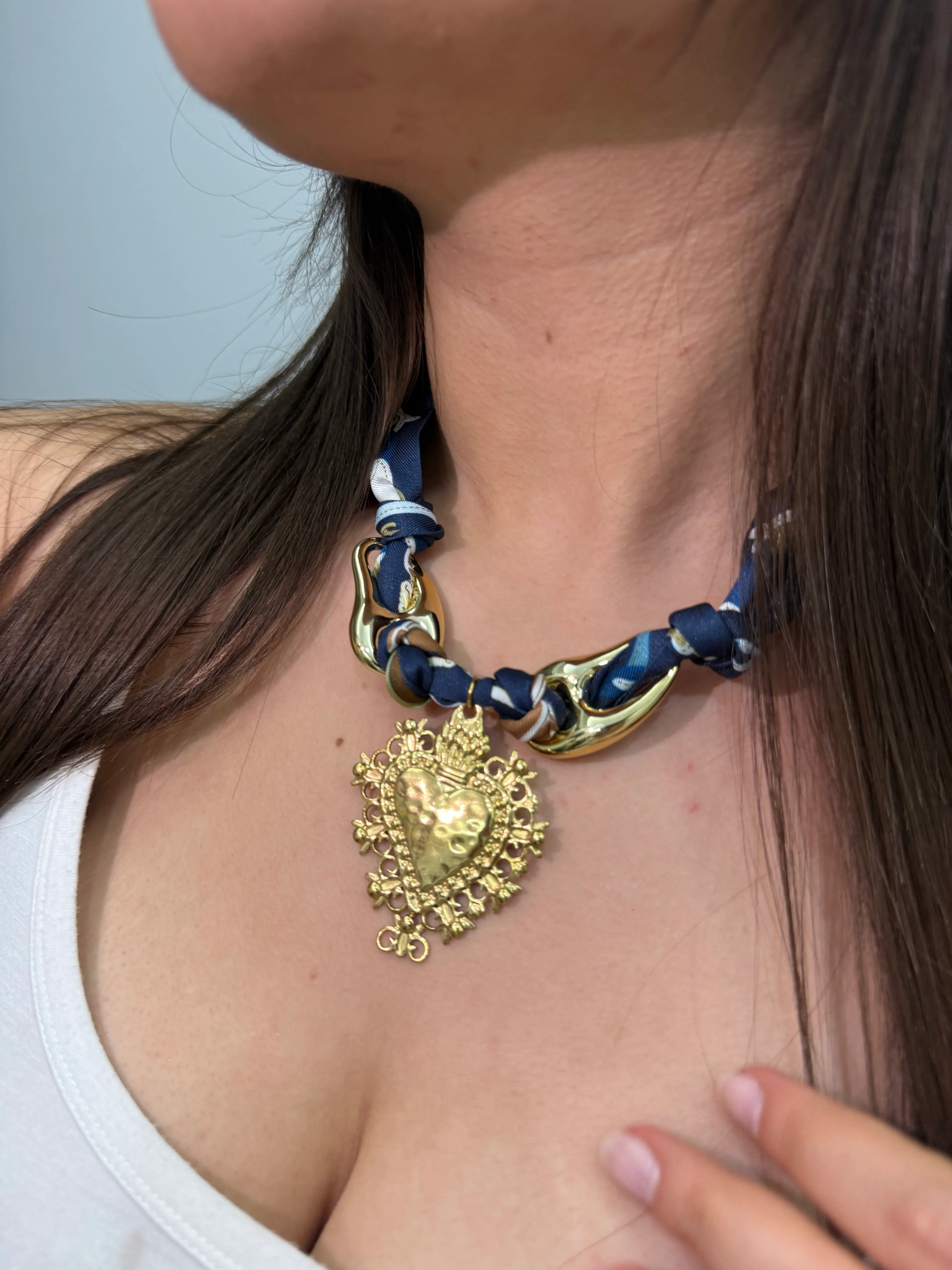 ZARA KOLEKSİYON FULAR KOLYE