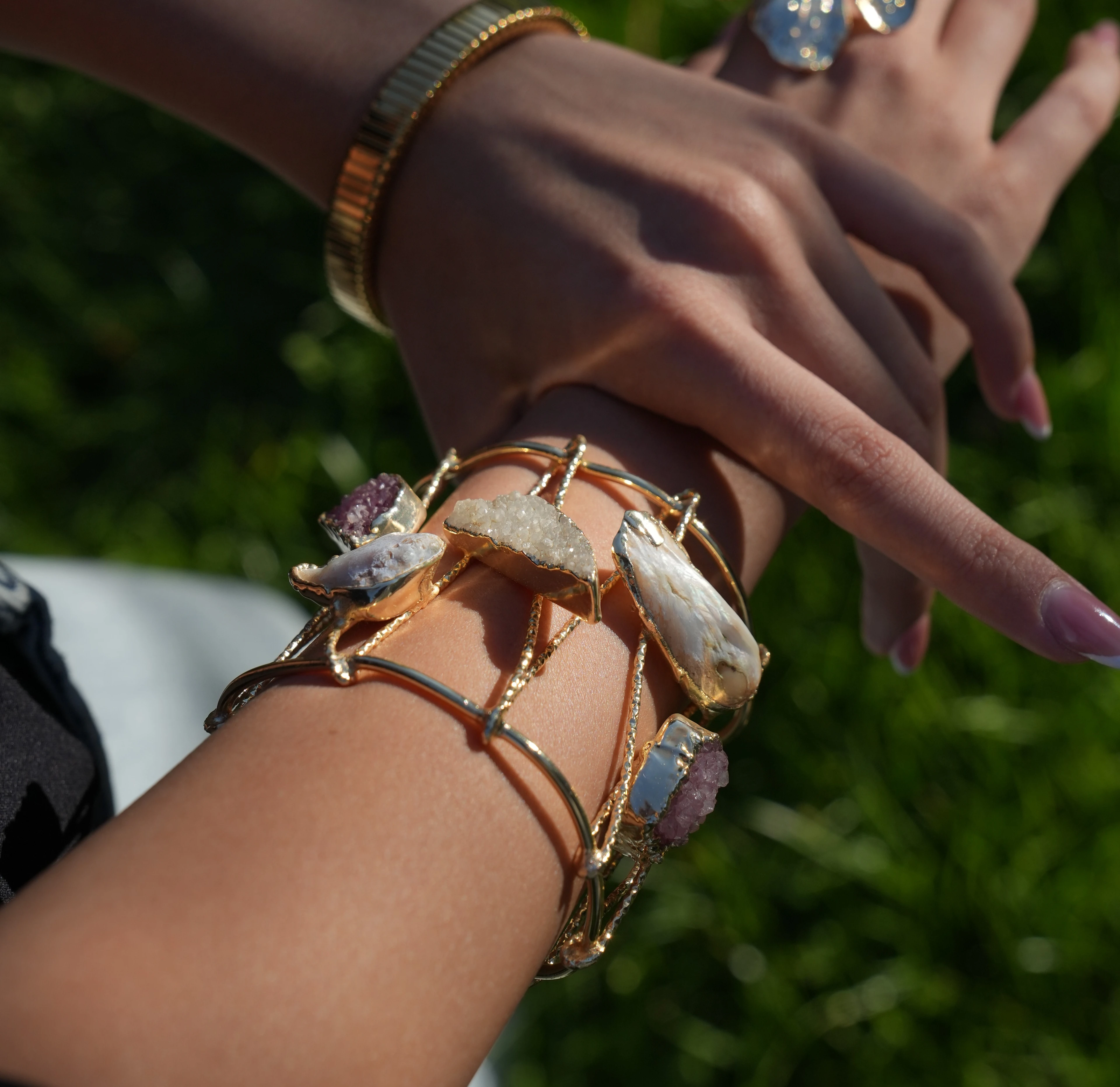 TAŞLI TASARIM SARMA BİLEKLİK