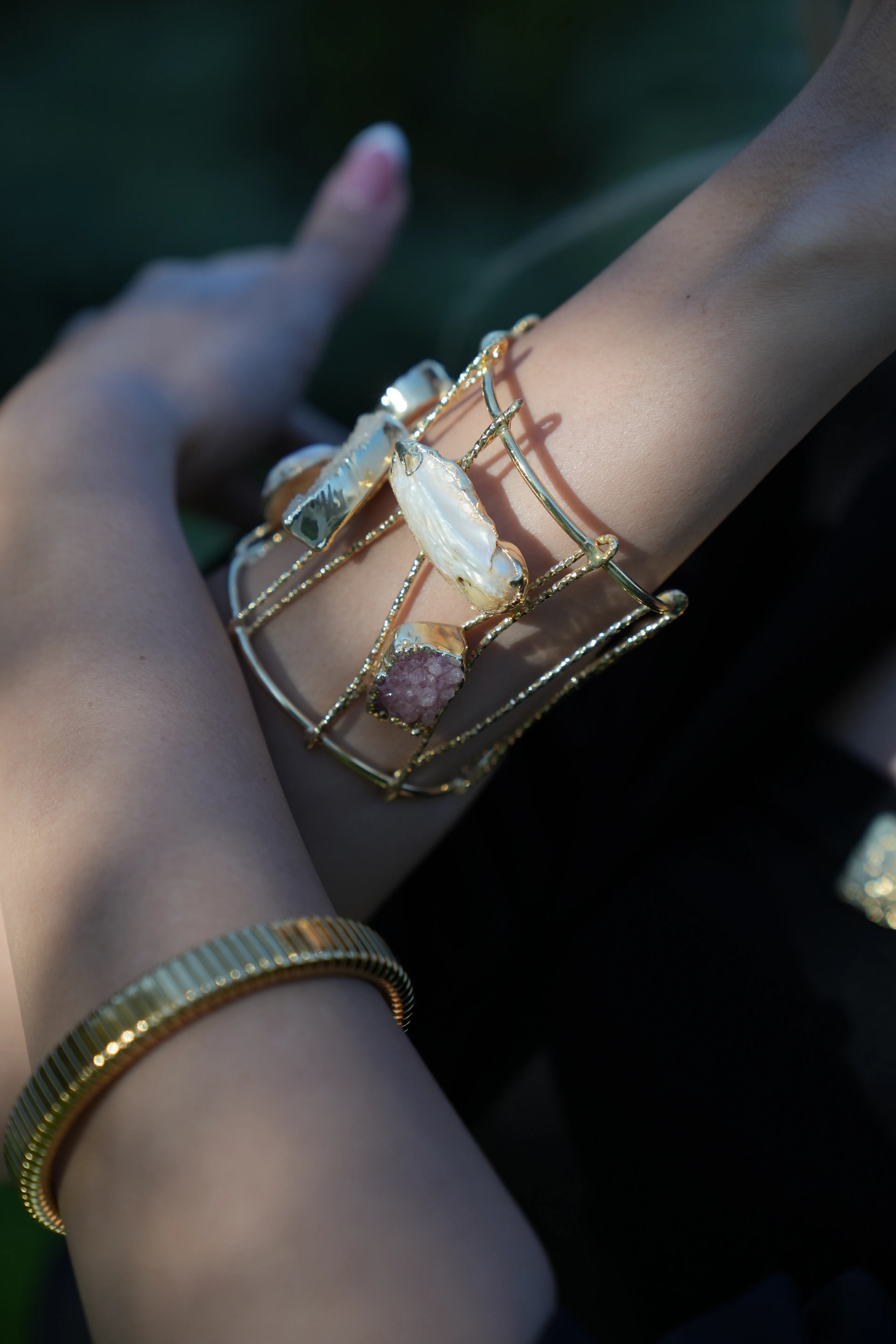 TAŞLI TASARIM SARMA BİLEKLİK