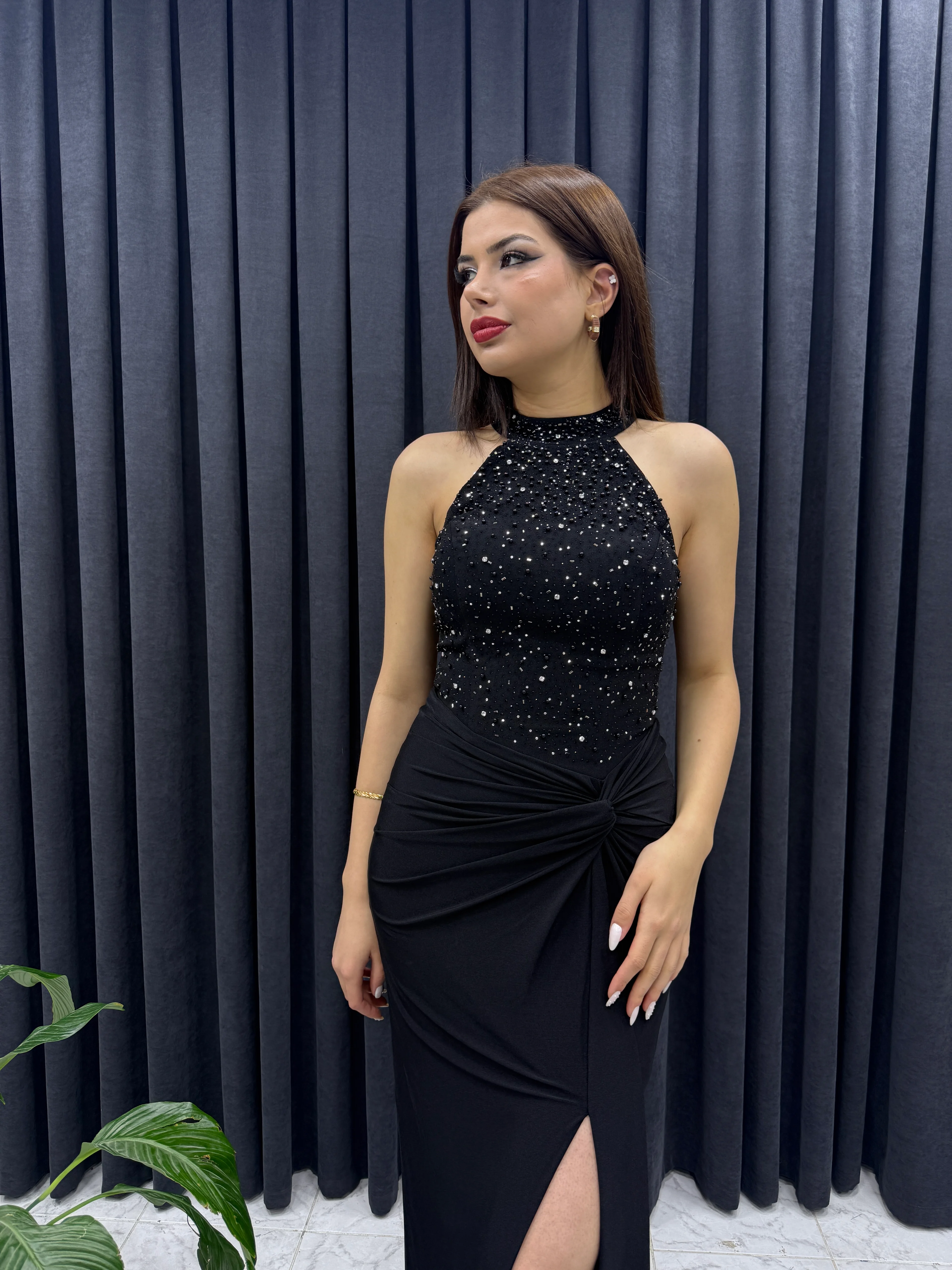 Halter Yaka Kristal Kumaş Abiye
