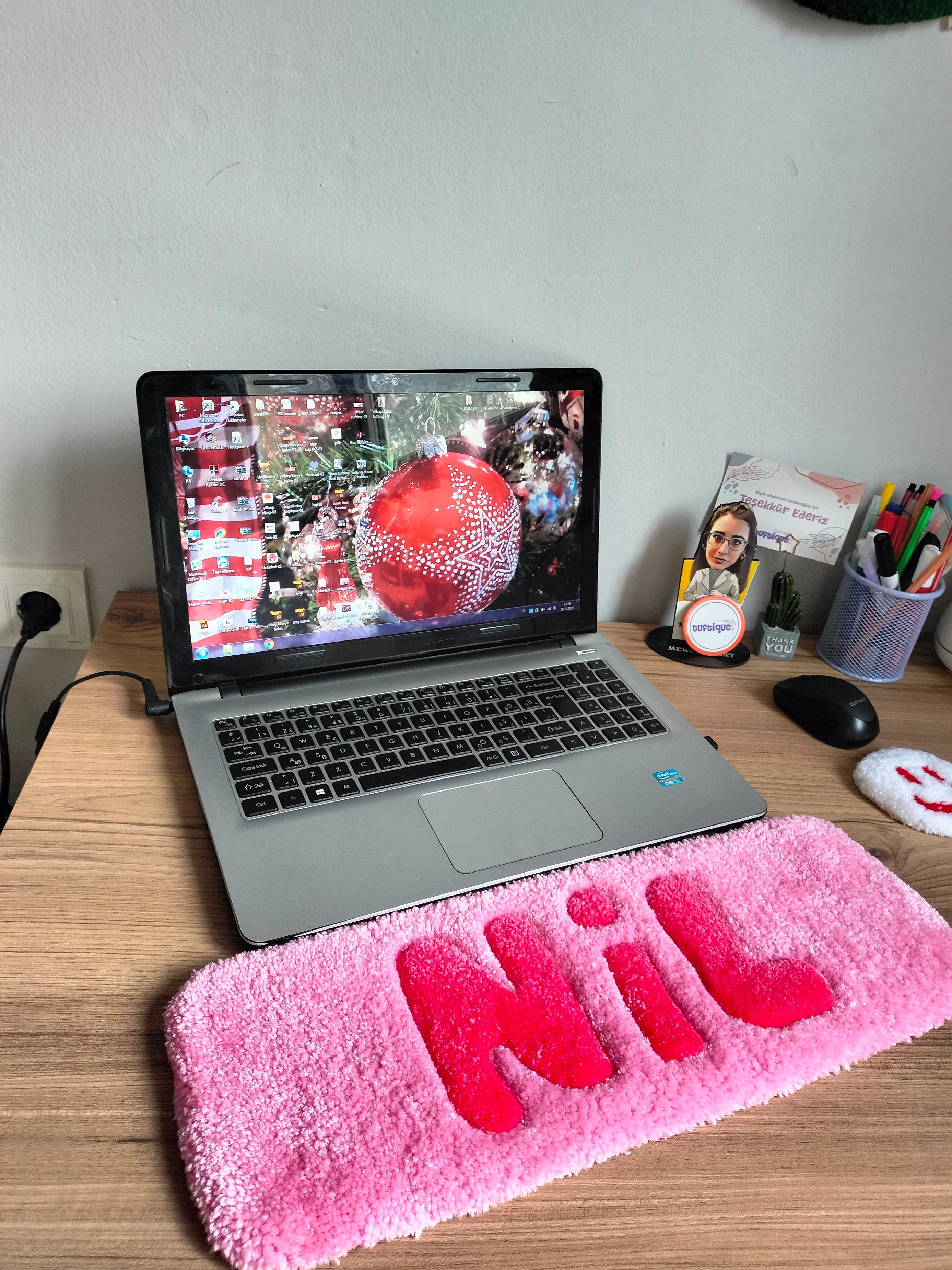 İsimli Tufting Klavye Halısı