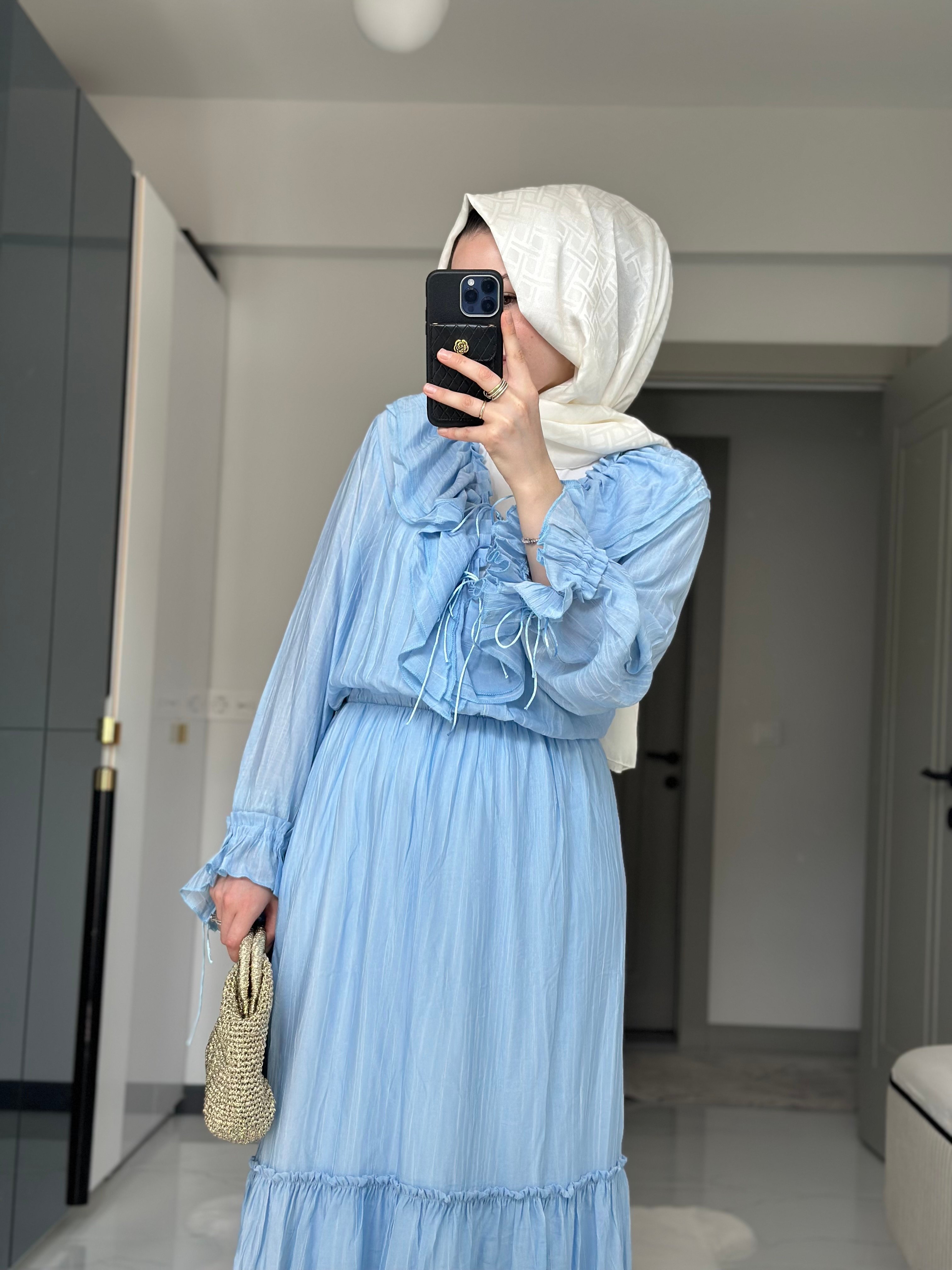 Delinda Dress