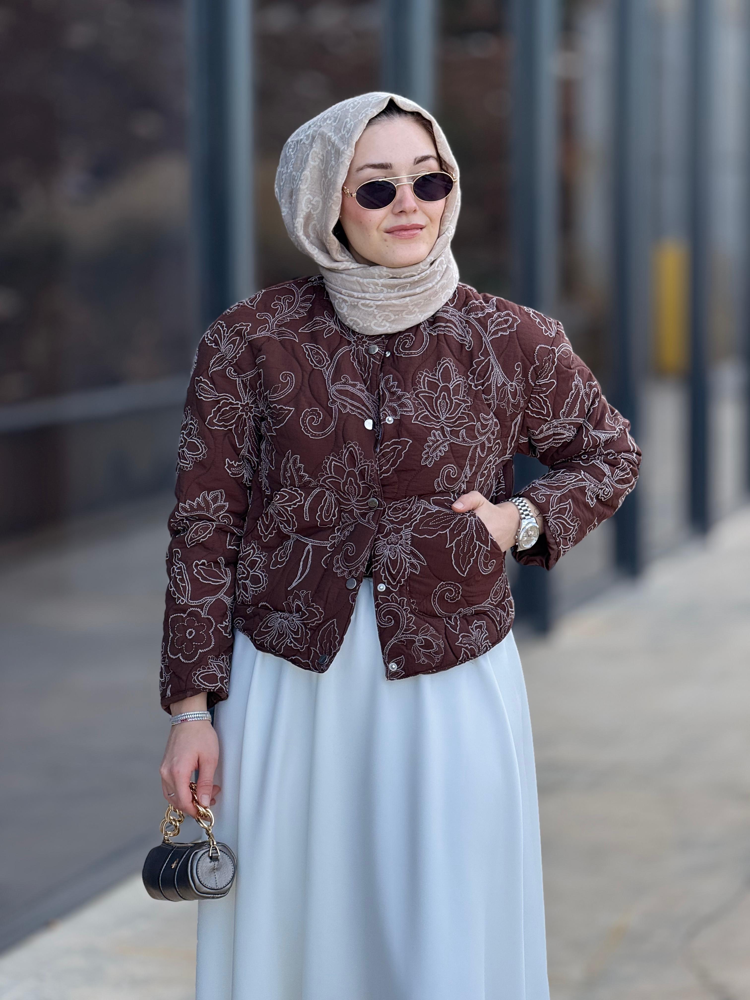 Kapitone Desenli Mont 