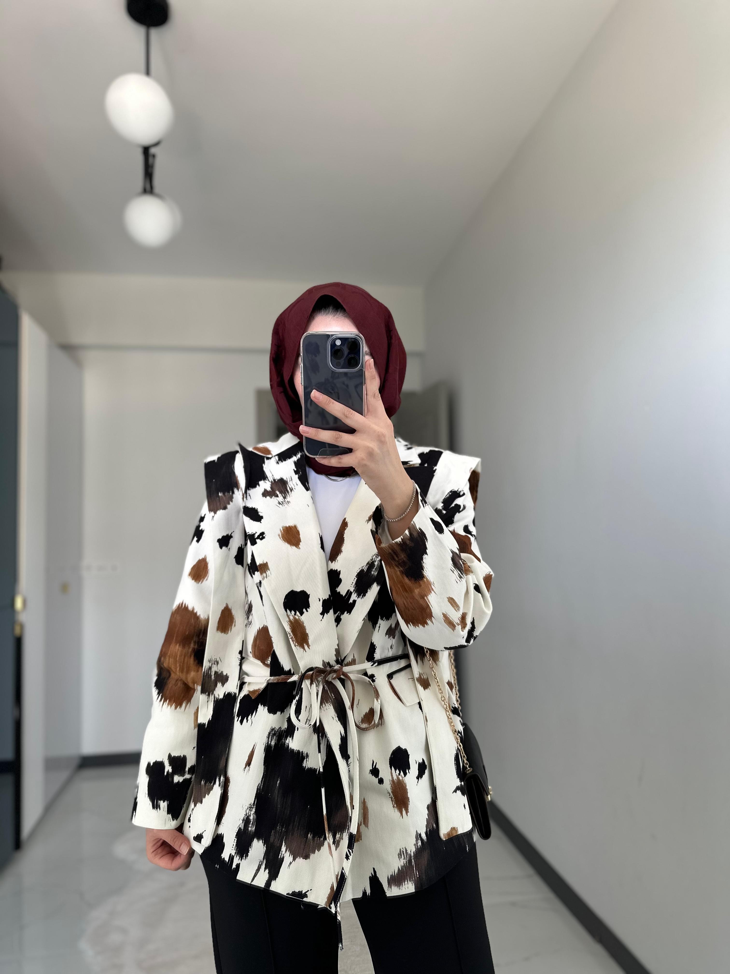 Leopar Bleazer