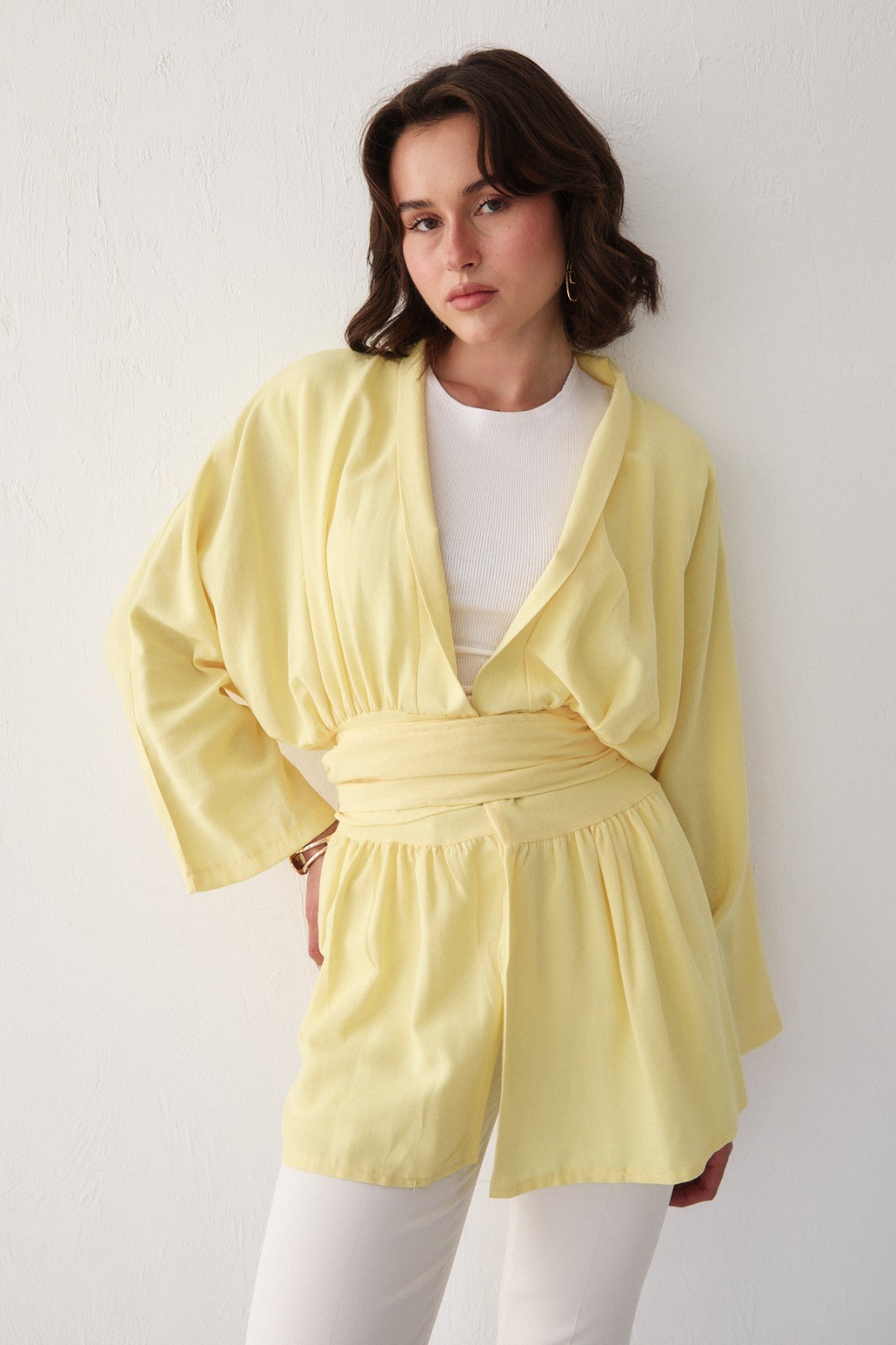 Butter Yellow Keten Kimono
