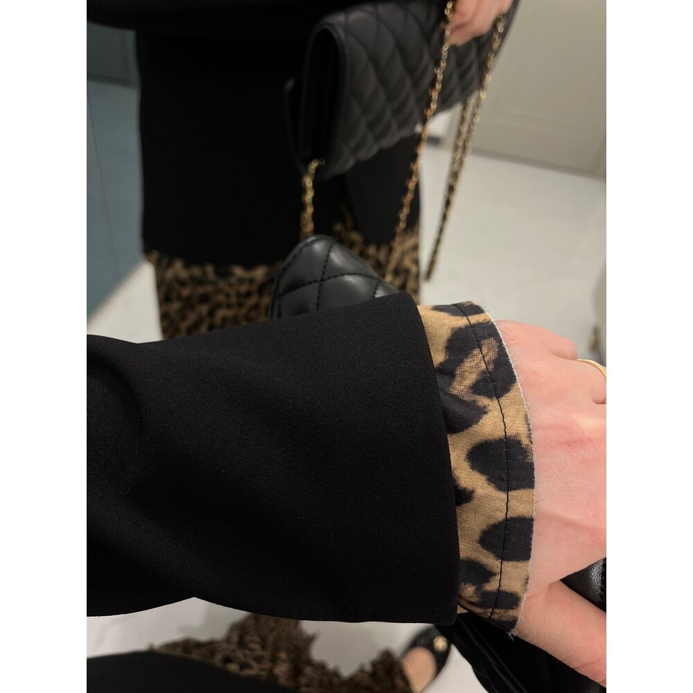 Leopar Detaylı Bleazer
