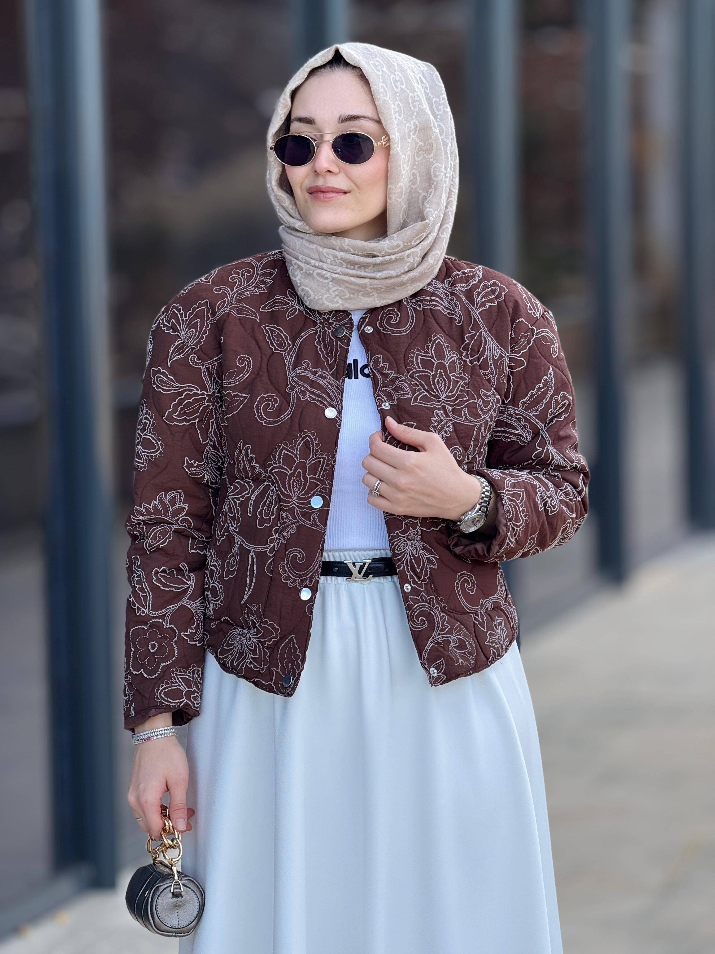 Kapitone Desenli Mont 