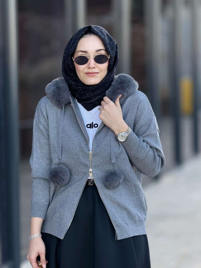 Ponponlu Tasarım Hırka (Gri)