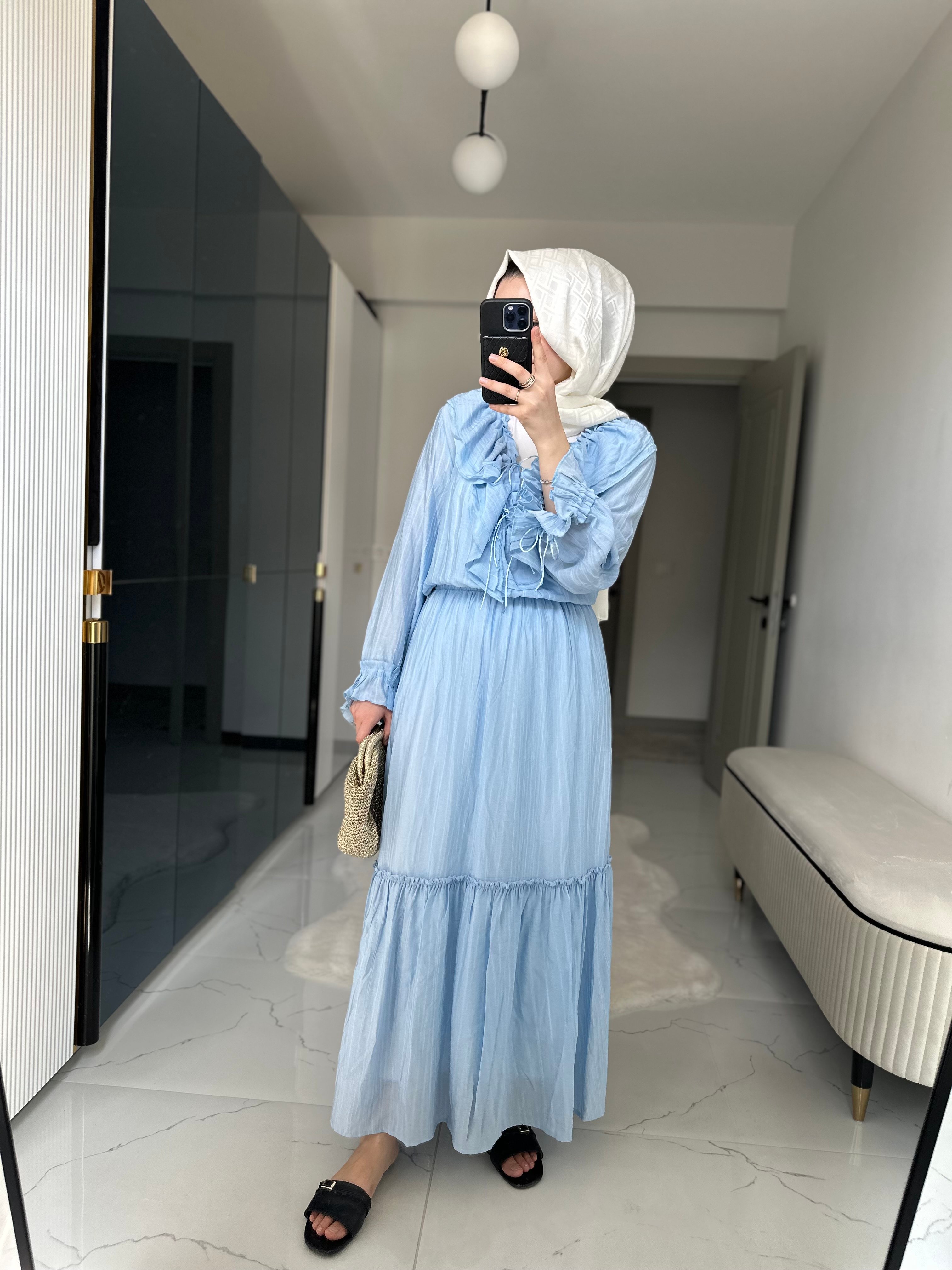 Delinda Dress