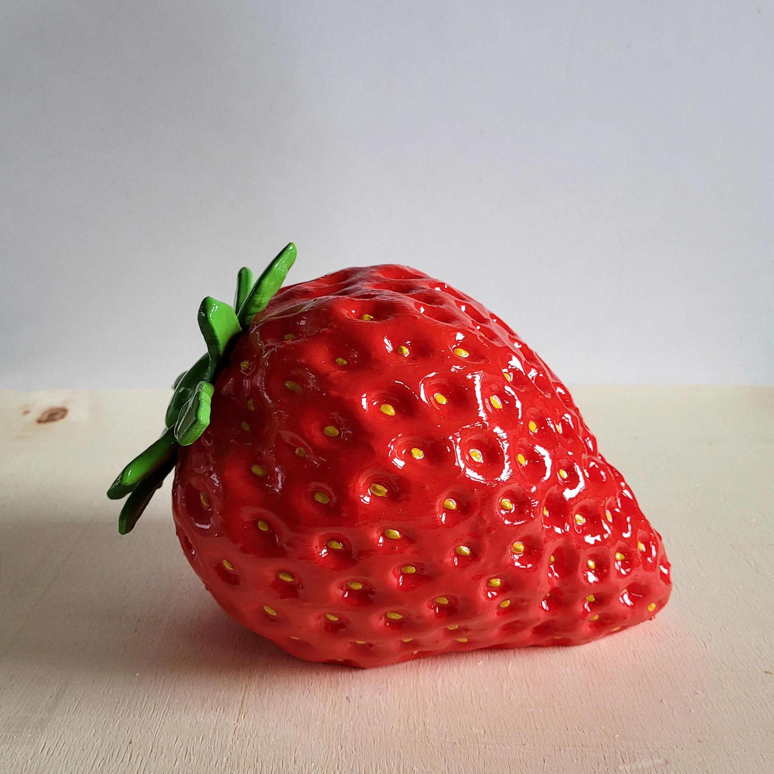 Big Berry Dekoratif Çilek Heykeli