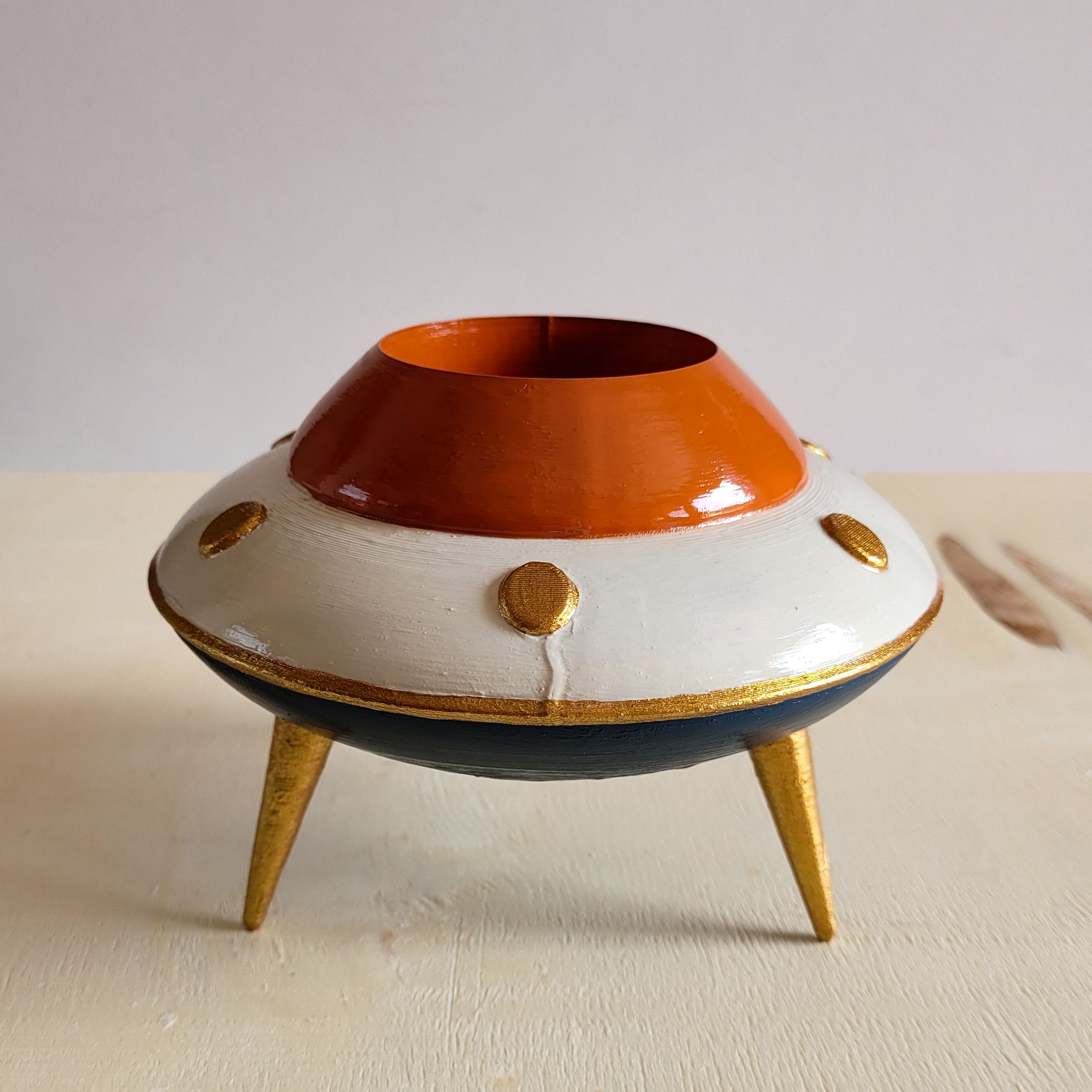 UFO Mini Saksı