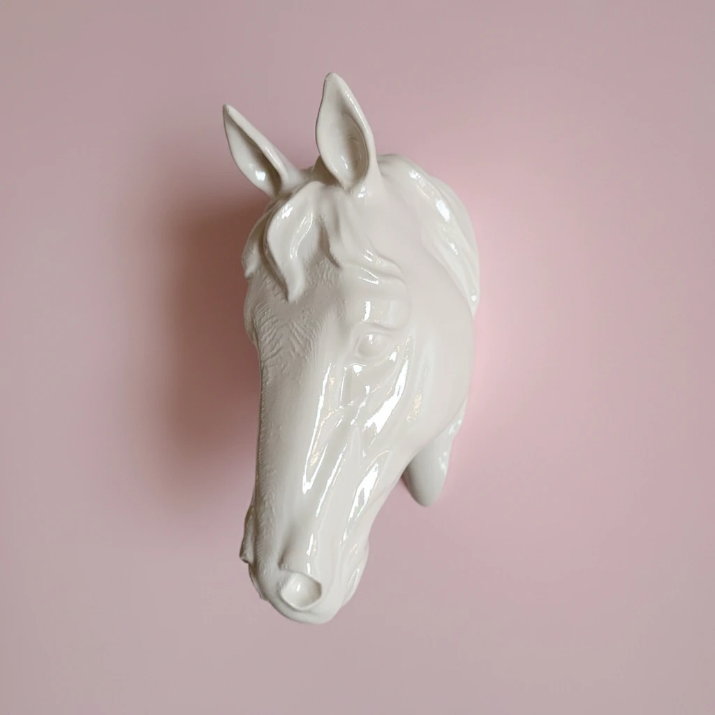 At Kafası Duvar Figürü - Bone White