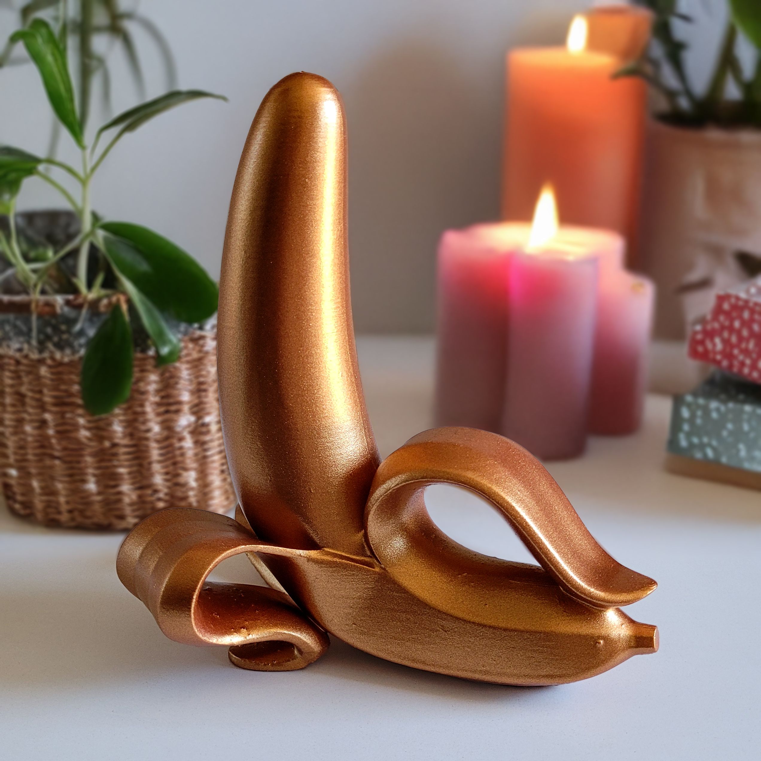 Soyulmuş Muz Heykel - Bronze