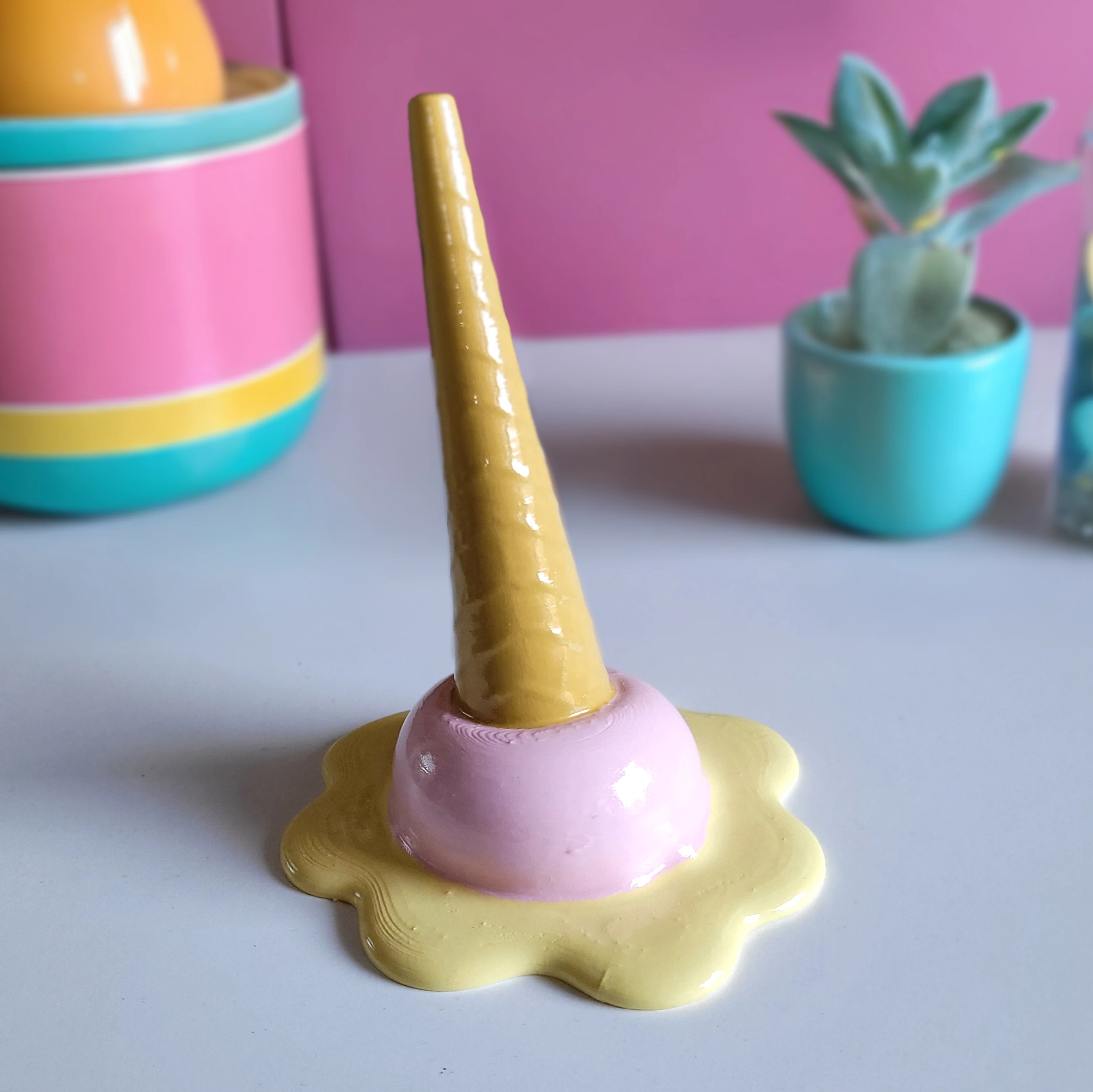 Erimiş Dondurma Yüzüklük