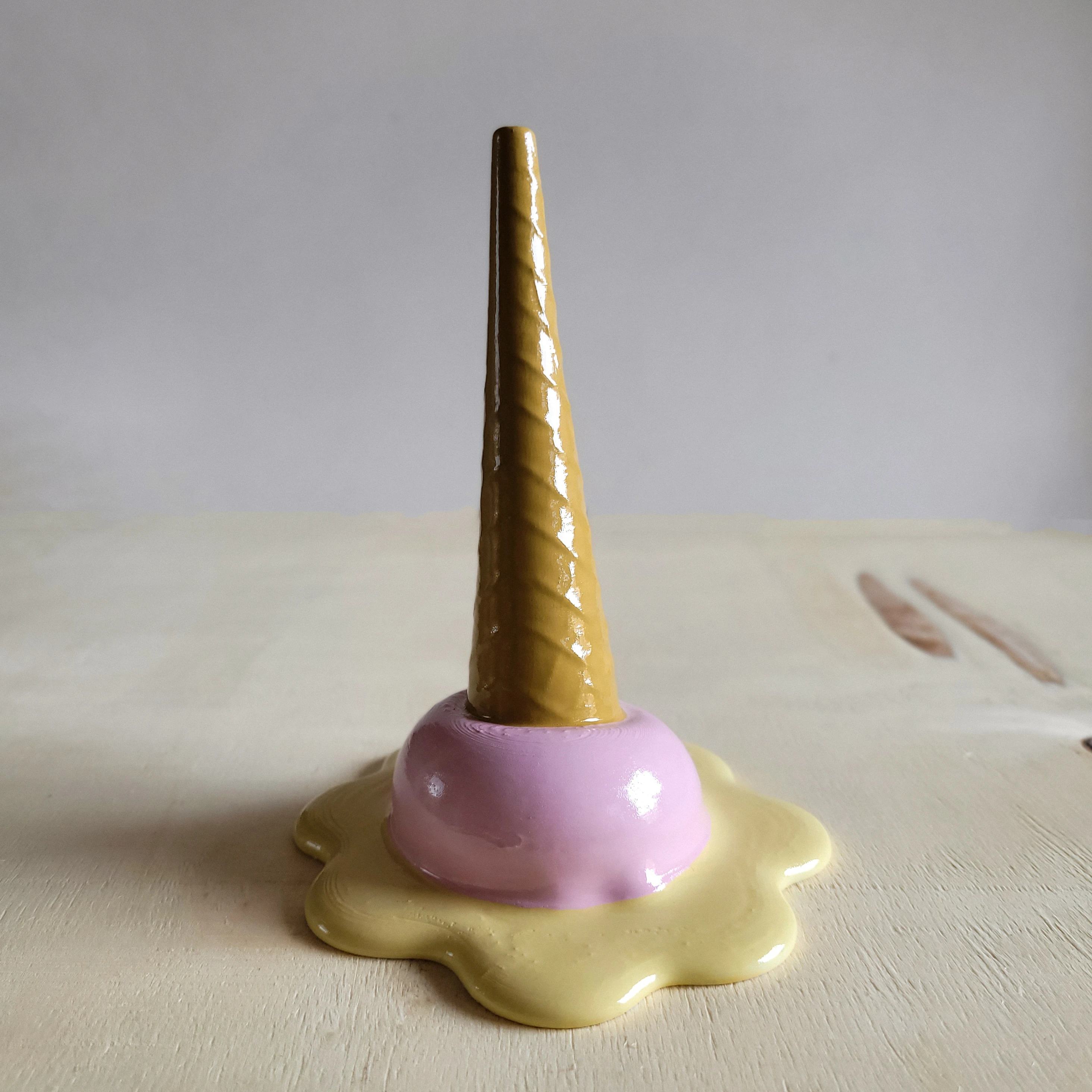 Erimiş Dondurma Yüzüklük