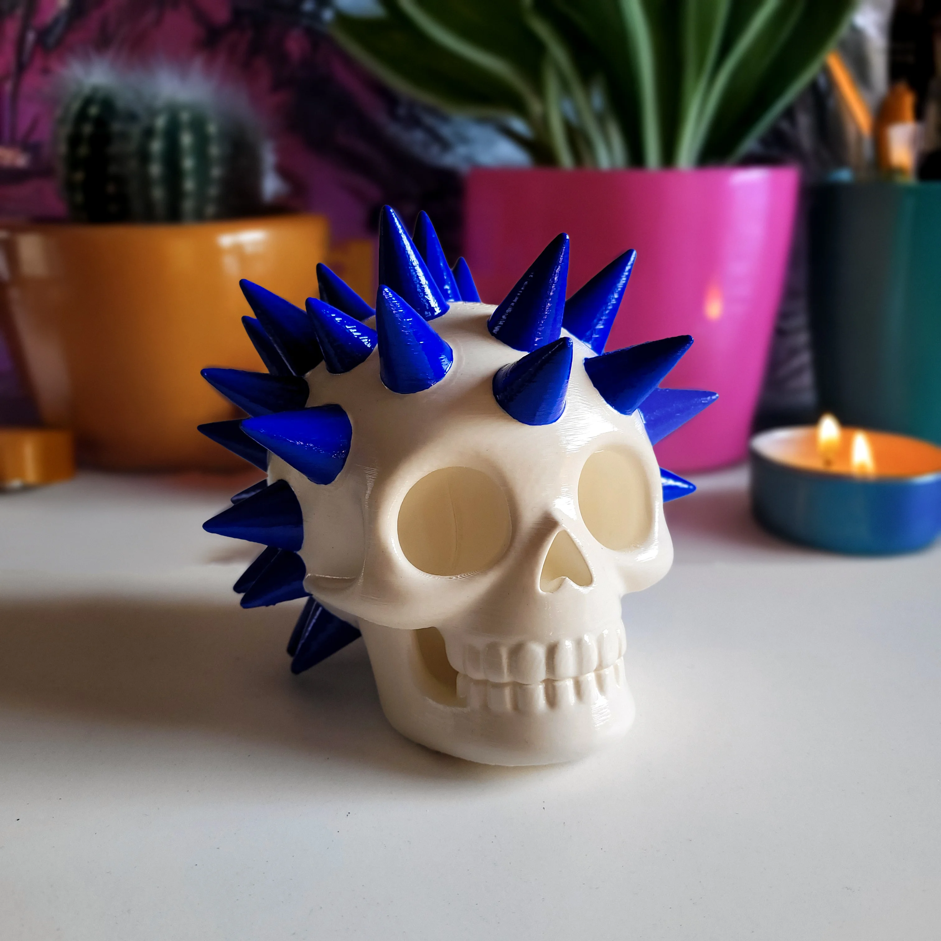 Punk Kafatası Figürü - Ultramarine