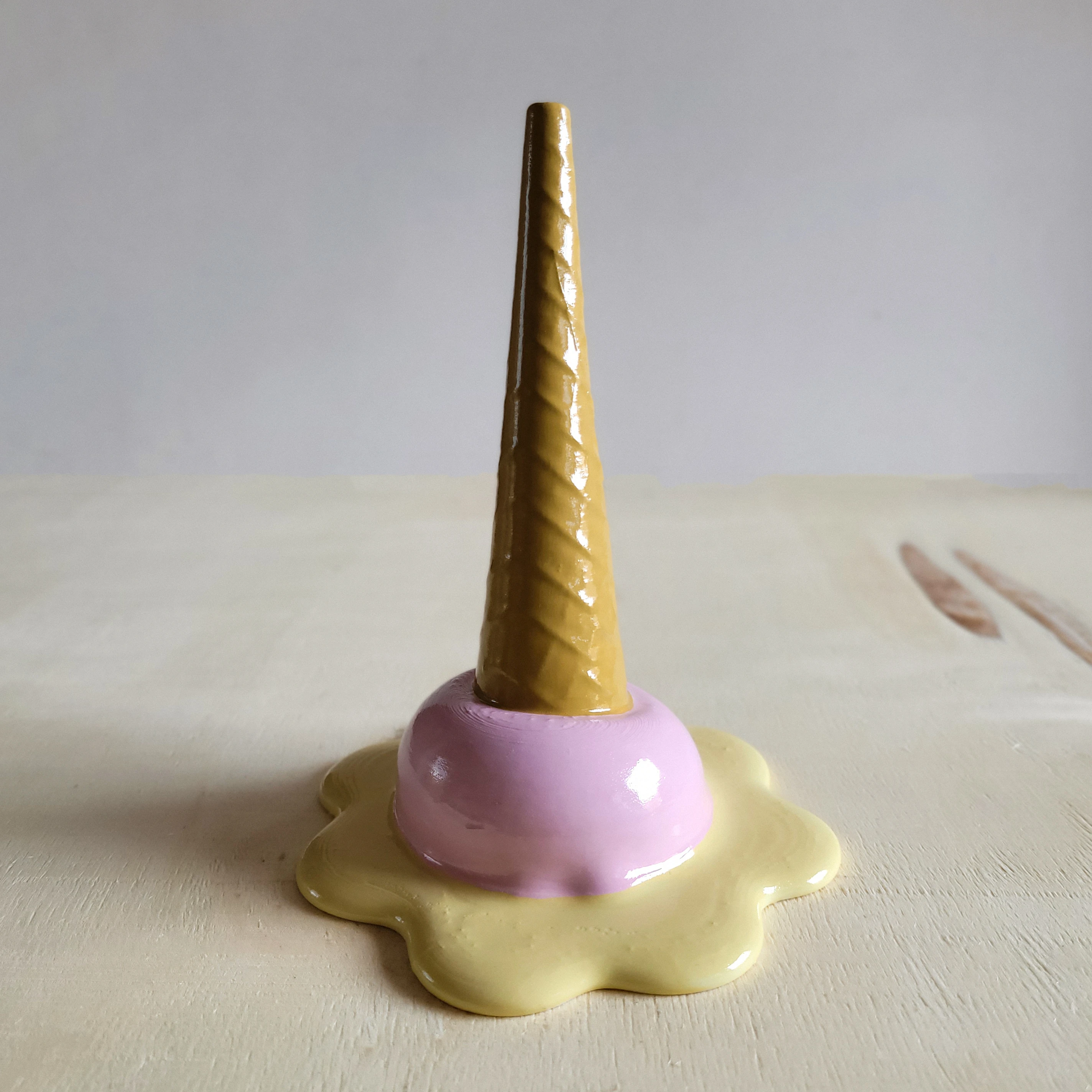 Erimiş Dondurma Yüzüklük