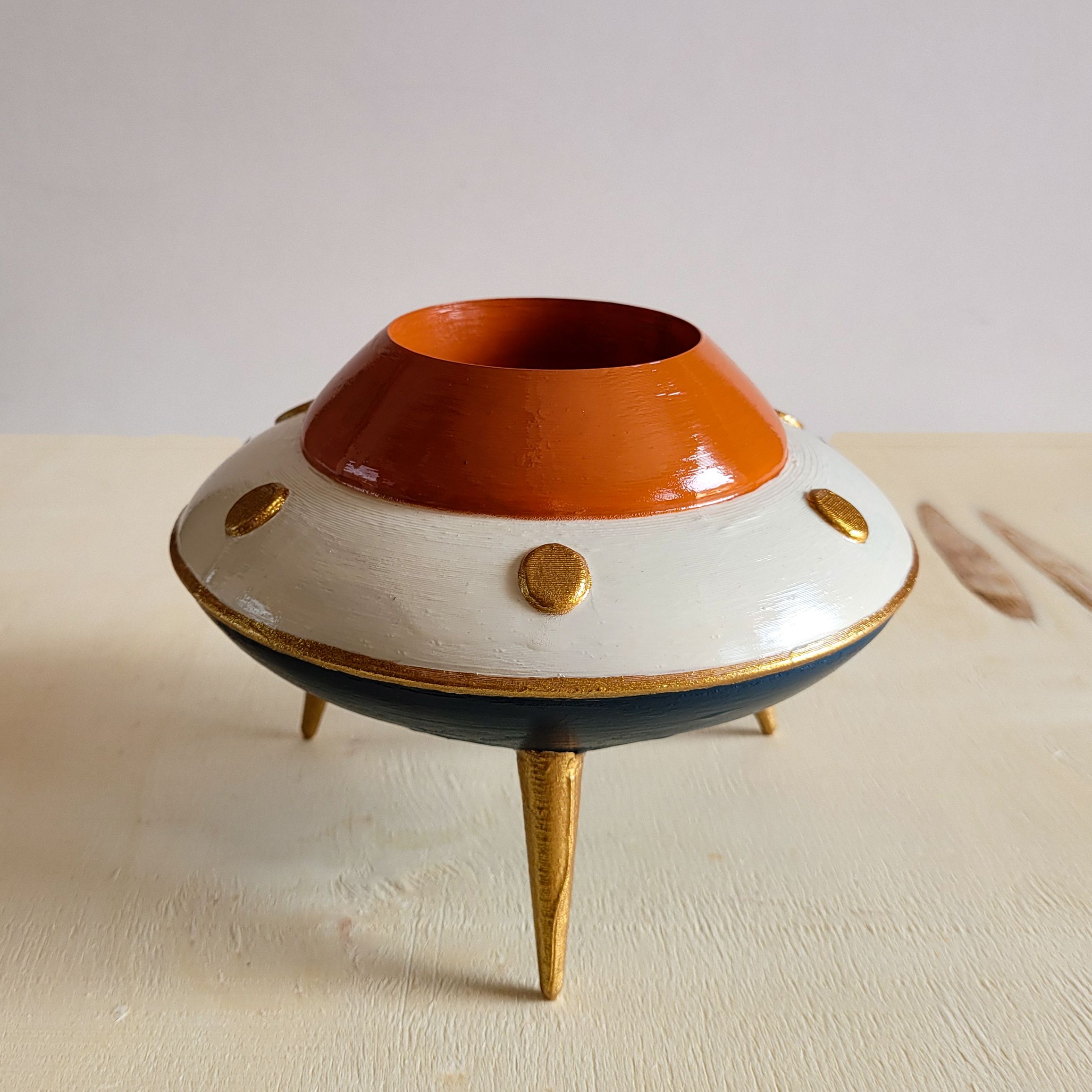 UFO Mini Saksı