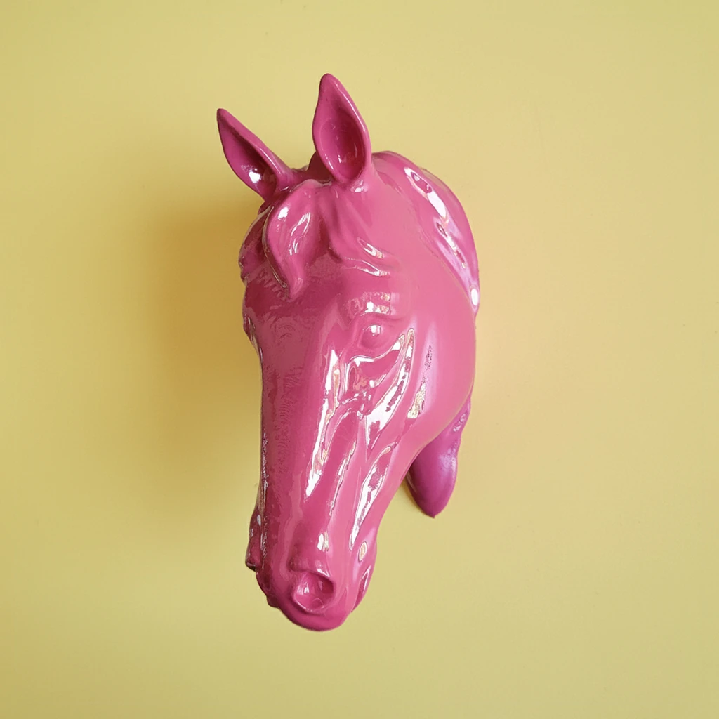 At Kafası Duvar Figürü - Bougainvillea