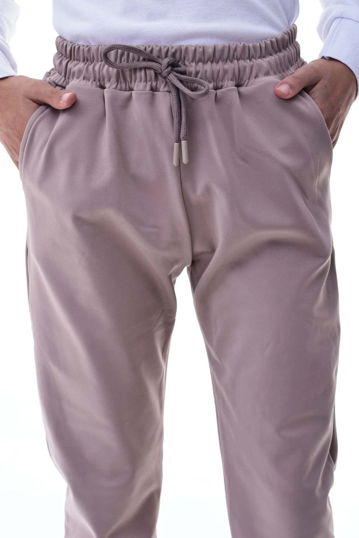 Erkek Çocuk Bej Eşofman Altı – Esnek Rahat Kalıp Spor Pantolon