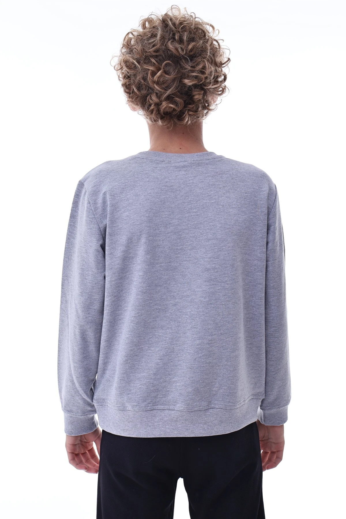 Gri Erkek Çocuk Sweatshirt – Rahat Kalıp Pamuklu İki İplik Kumaş