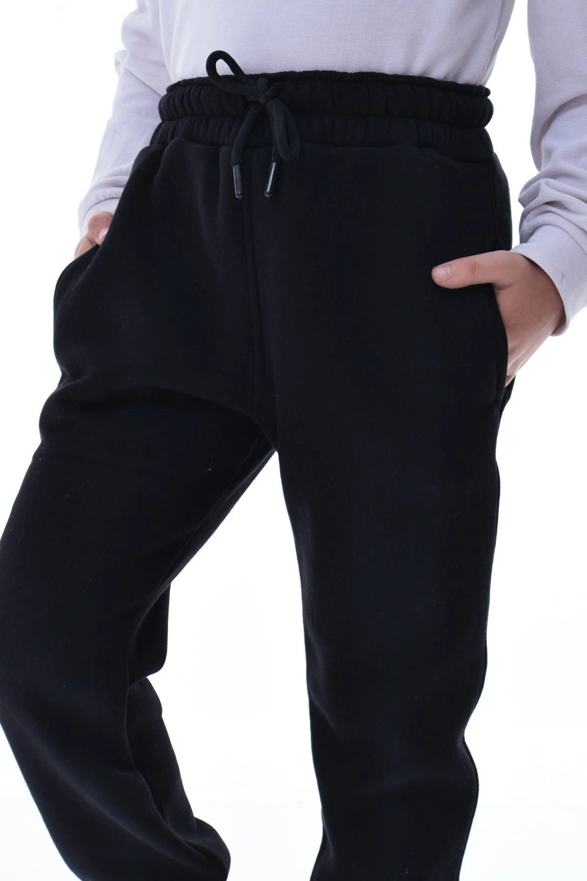 Erkek Çocuk %100 Pamuk Siyah Eşofman Altı – Esnek Rahat Kalıp Spor Pantolon