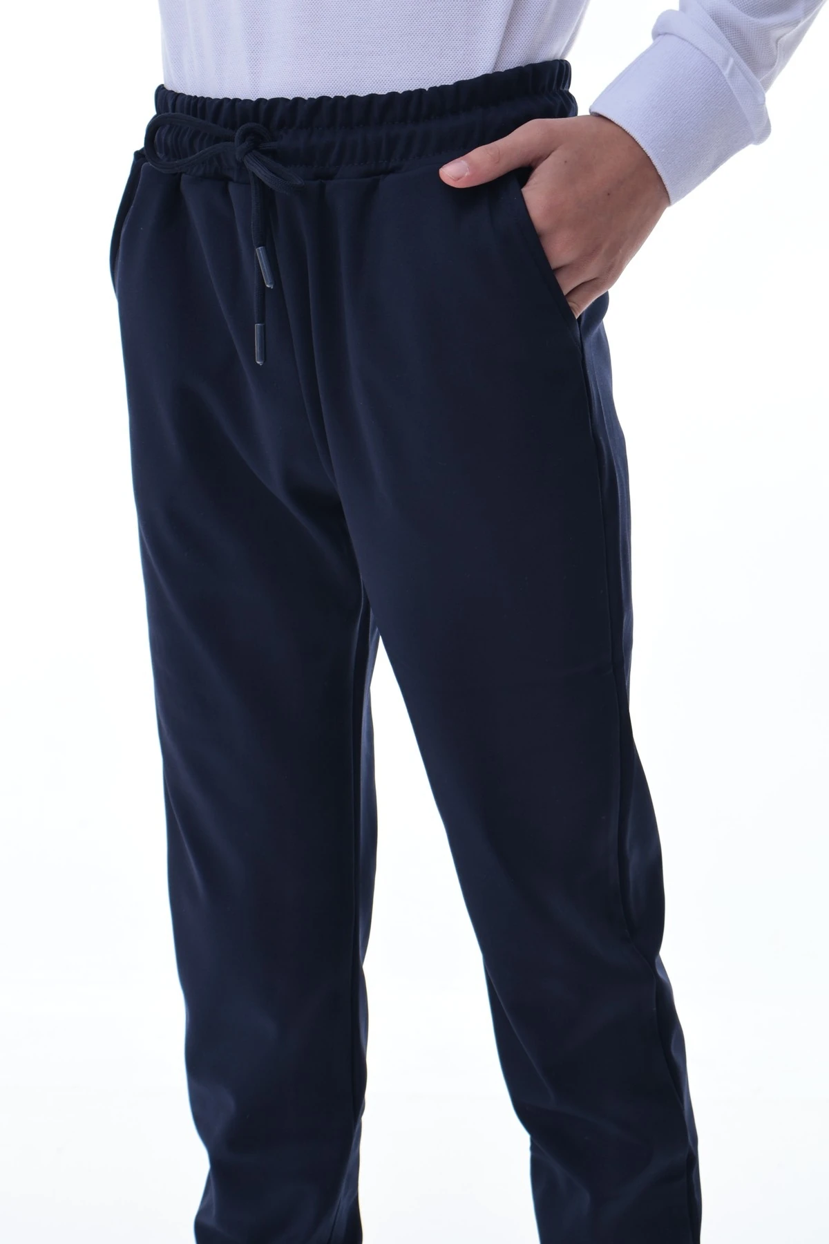 Erkek Çocuk Lacivert Eşofman Altı – Esnek Rahat Kalıp Spor Pantolon