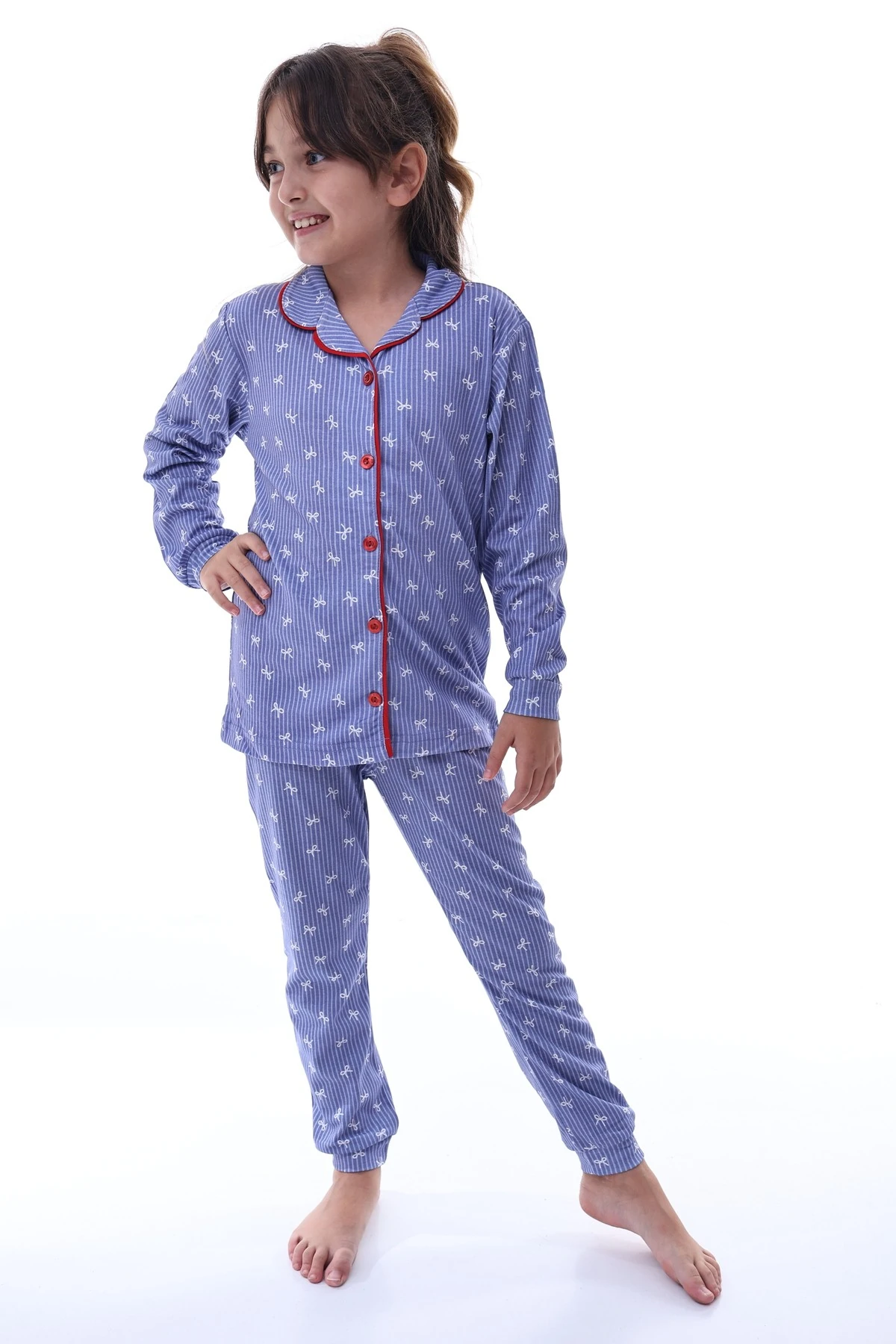 Kız Çocuk %100 Pamuk Uzun Kollu Pijama Takımı – Fiyonk Desenli Rahat Ev Giyim Seti