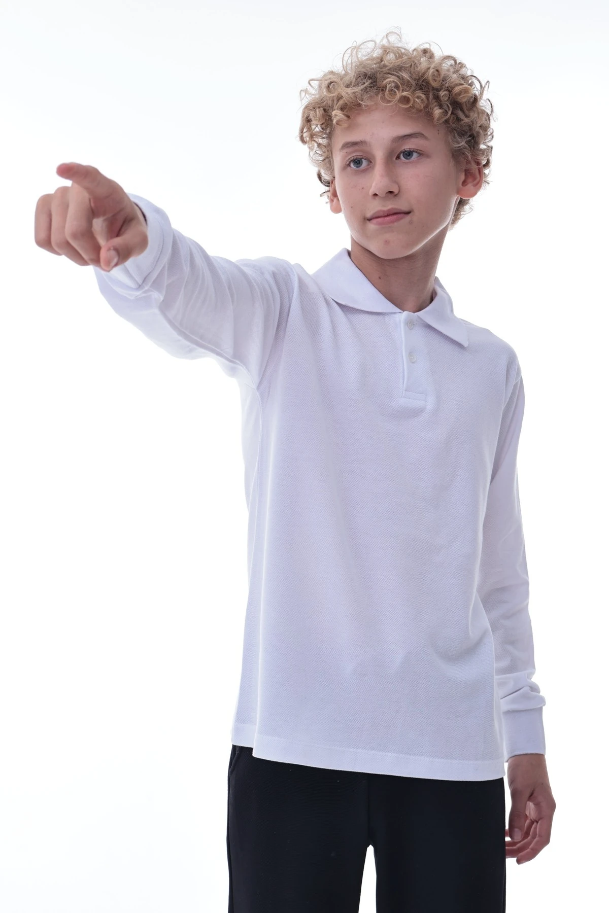 Erkek Çocuk Beyaz Uzun Kollu Polo Yaka Tişört – Pamuklu Rahat Günlük Çocuk Üst