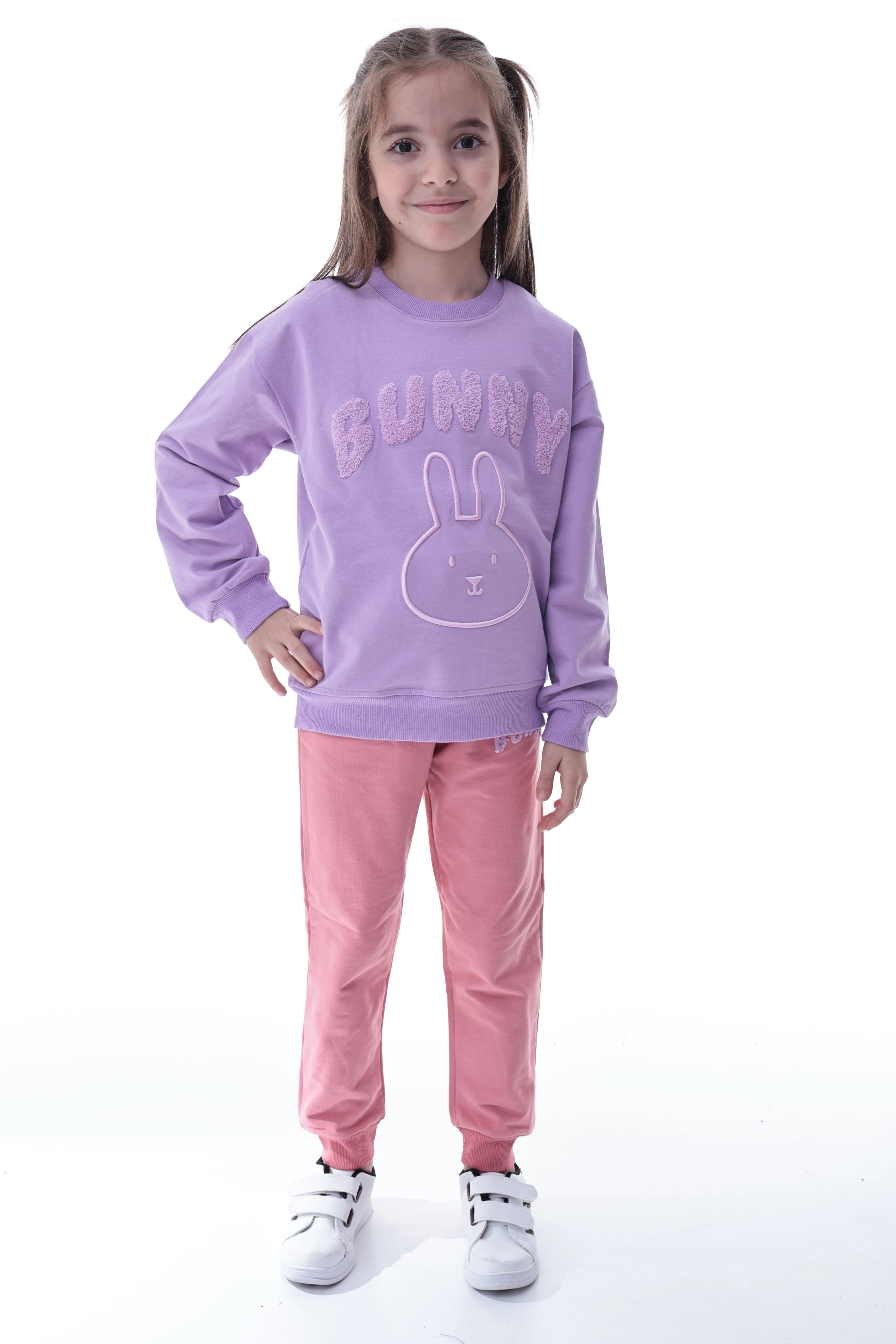 Kız Çocuk Kabartma Ayıcık Desenli Polar Eşofman Takımı – Rahat ve Yumuşak Kumaş