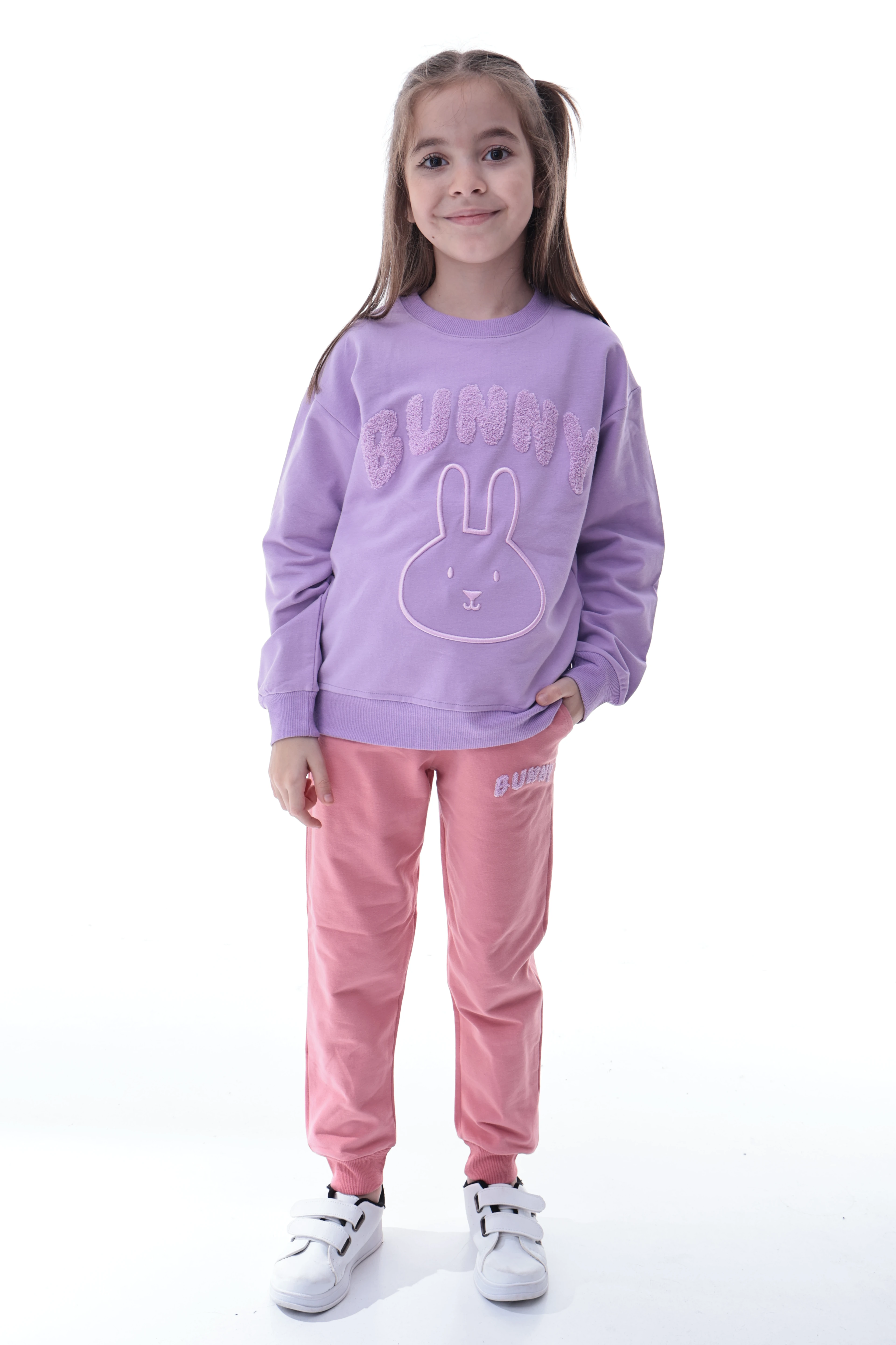 Kız Çocuk Kabartma Ayıcık Desenli Polar Eşofman Takımı – Rahat ve Yumuşak Kumaş