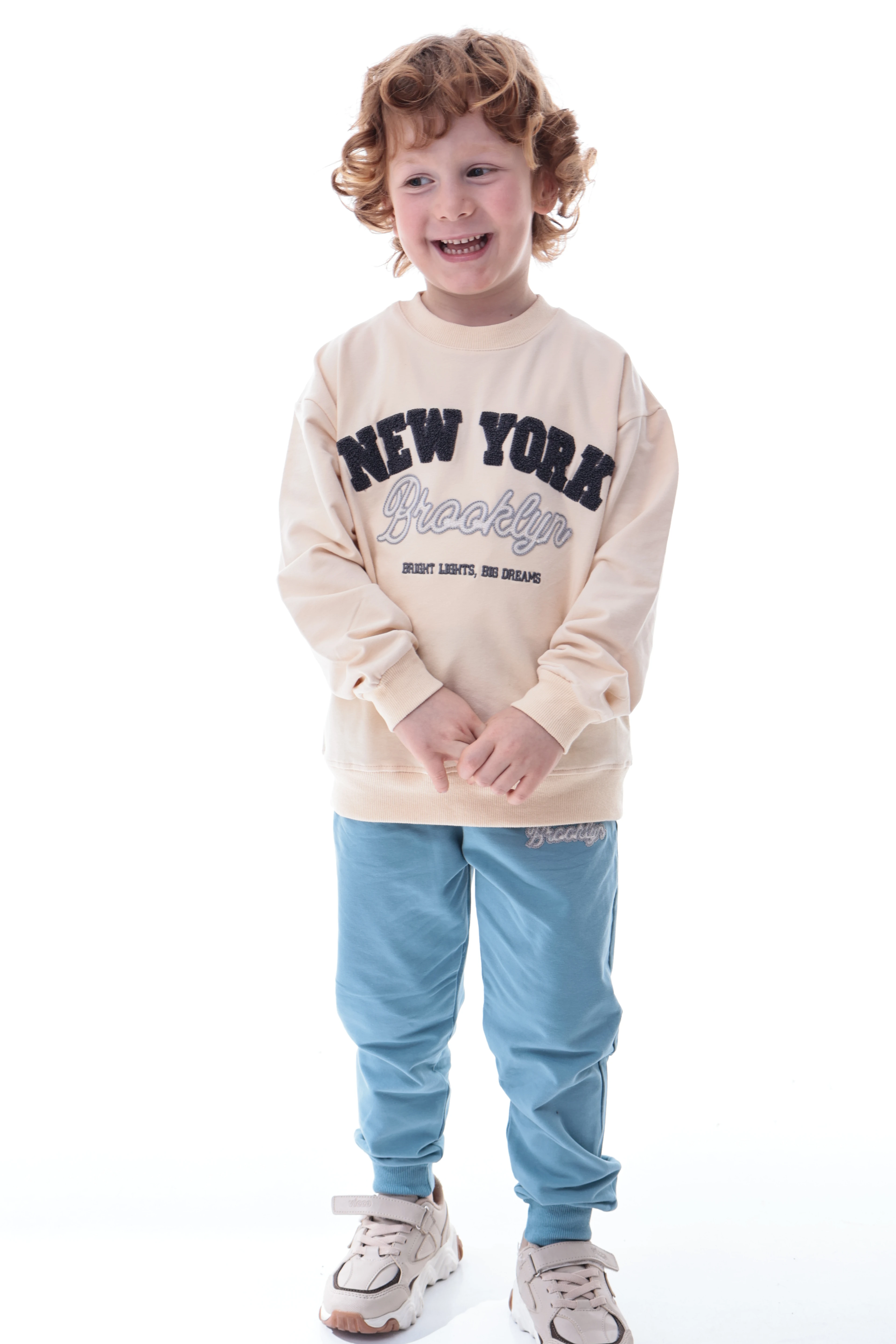 Erkek Çocuk New York Brooklyn Baskılı Eşofman Takımı – Rahat Kalıp, Yumuşak Kumaş, 2’li Sweat