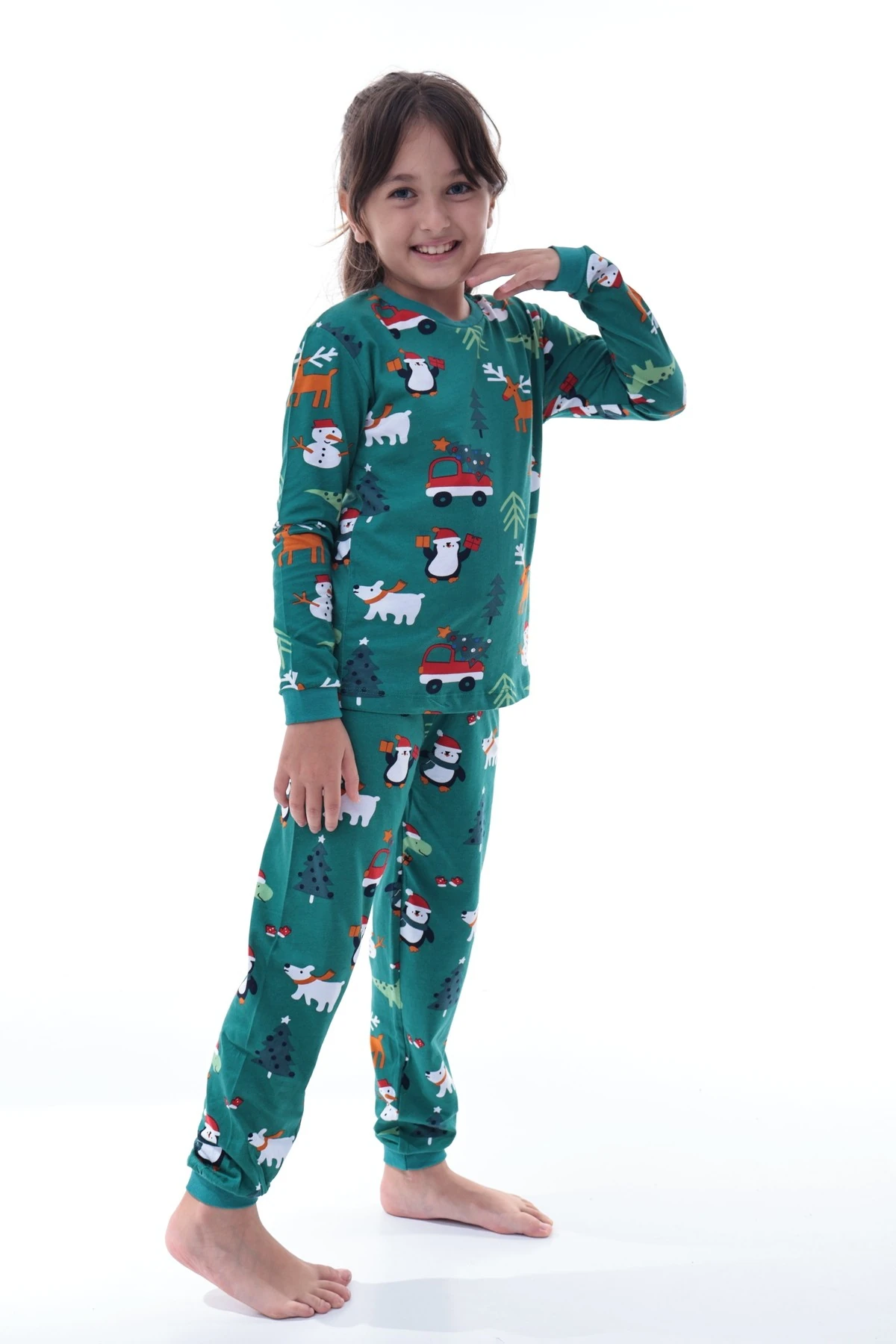 Çocuk Kış Noel Yıllbaşı Desenli Pamuklu Pijama Takımı Unisex – Rahat, Sıcak ve Eğlenceli Ev Giyim