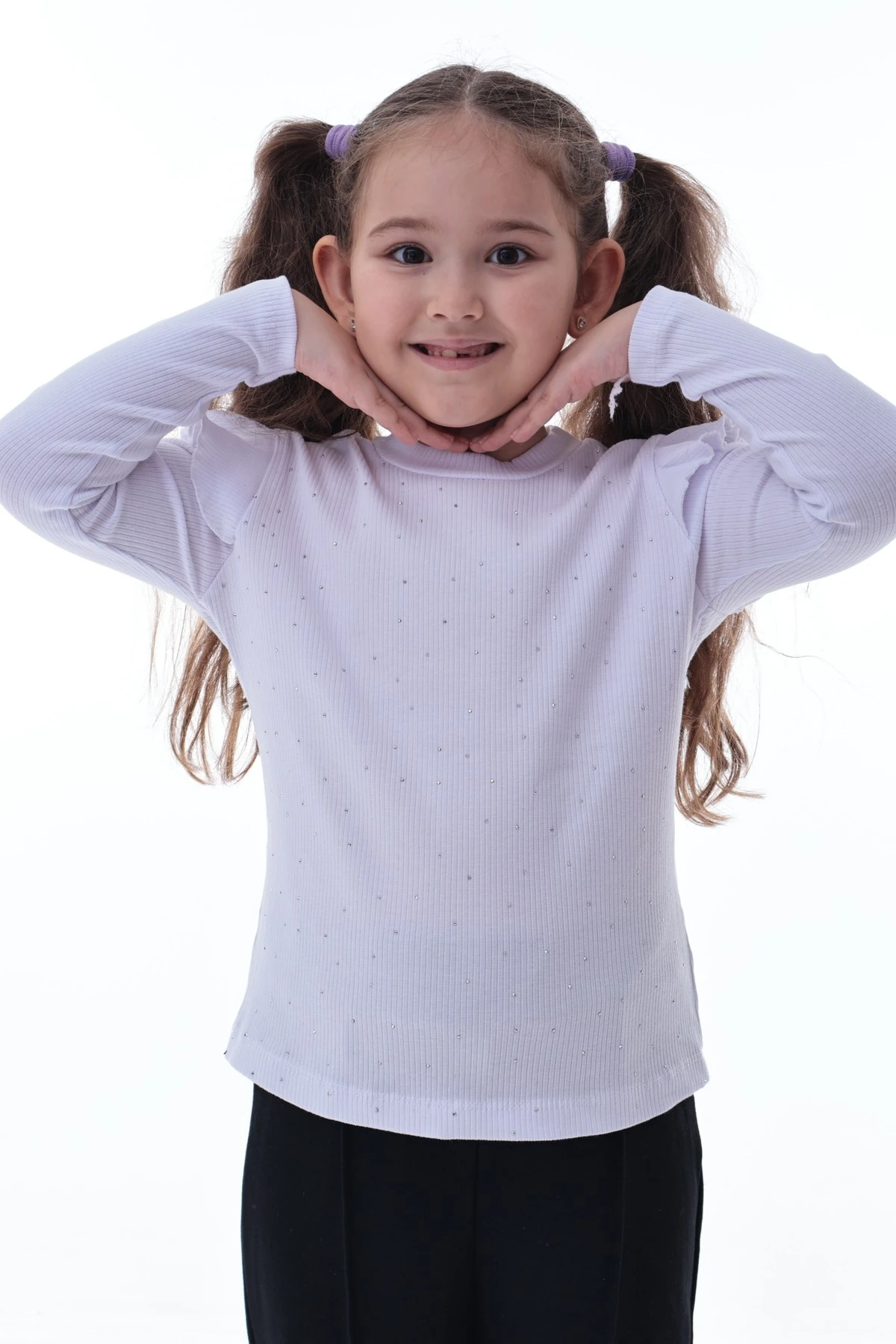 Kız Çocuk Taş Detaylı Uzun Kollu Ribana Tişört–Esnek Rahat Kumaş, Şık ve Günlük Kullanıma Uygun Üst