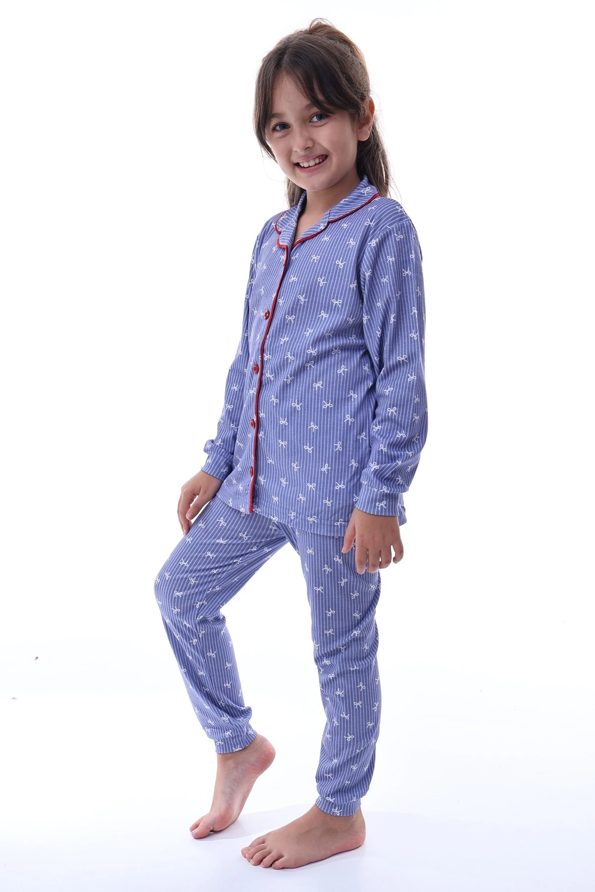 Kız Çocuk %100 Pamuk Uzun Kollu Pijama Takımı – Fiyonk Desenli Rahat Ev Giyim Seti