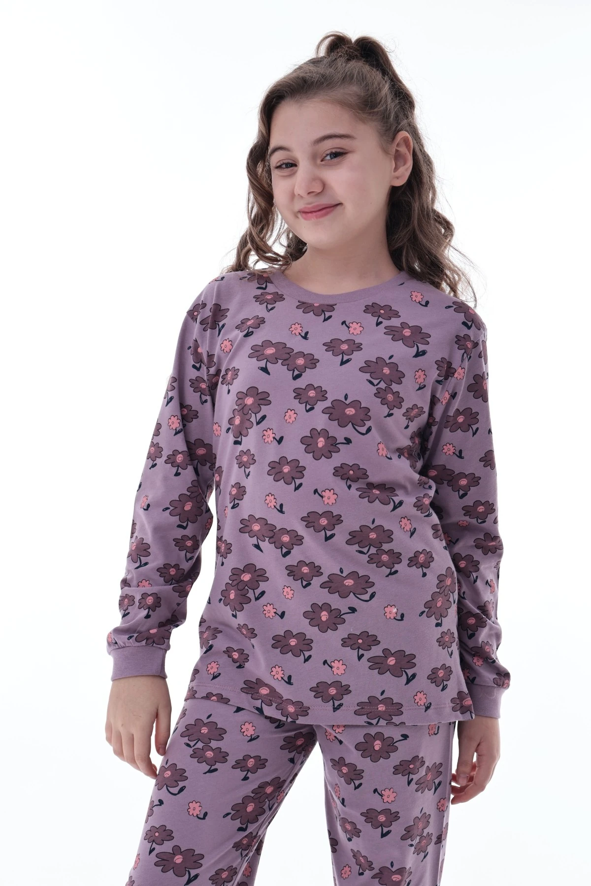 Kız Çocuk Çiçek Desenli Pamuklu Pijama Takımı – 8-13 Yaş Rahat Uyku Takımı
