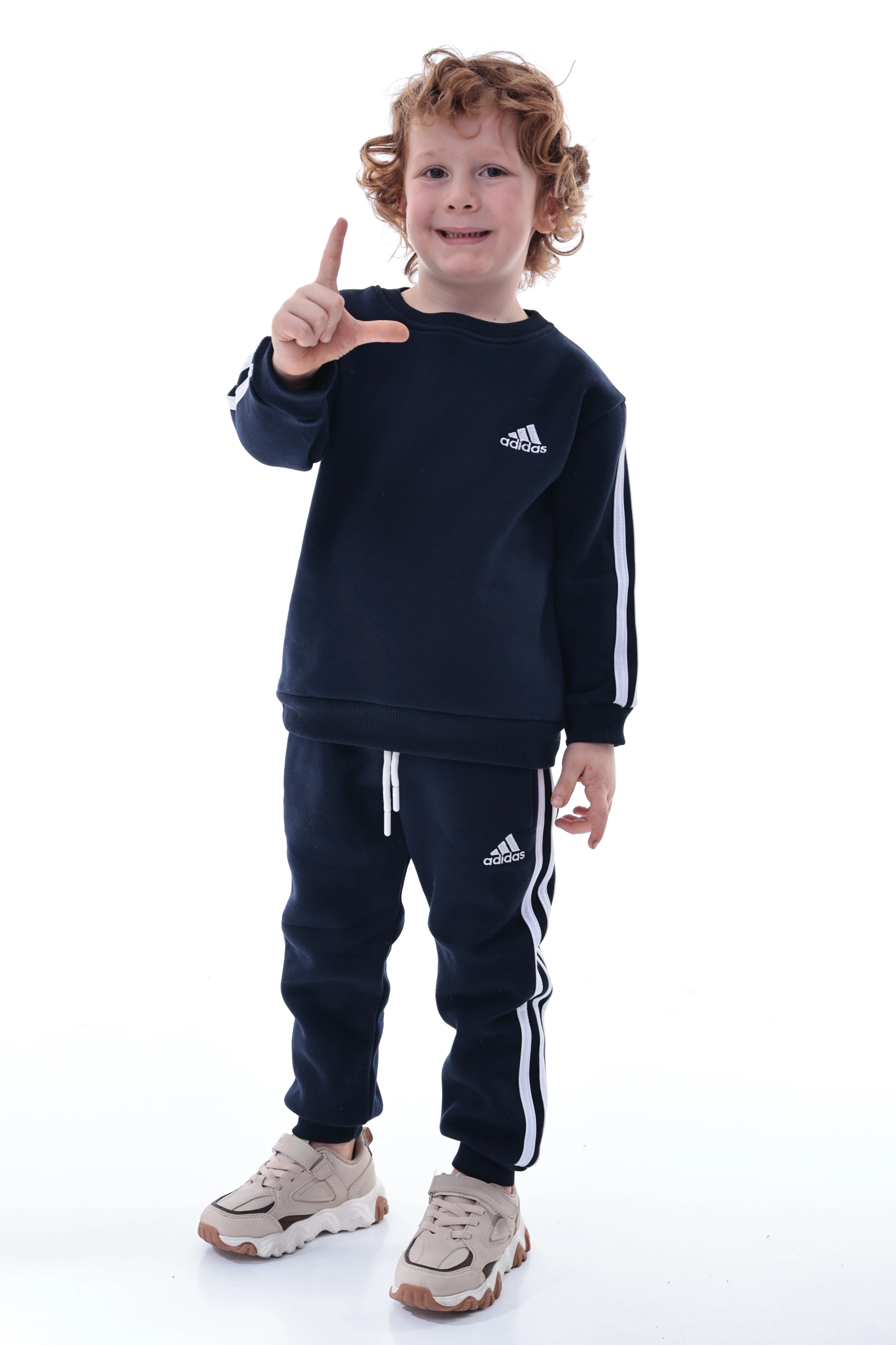 Erkek Çocuk Şeritli Polar Eşofman Takımı – Rahat ve Yumuşak Kumaş