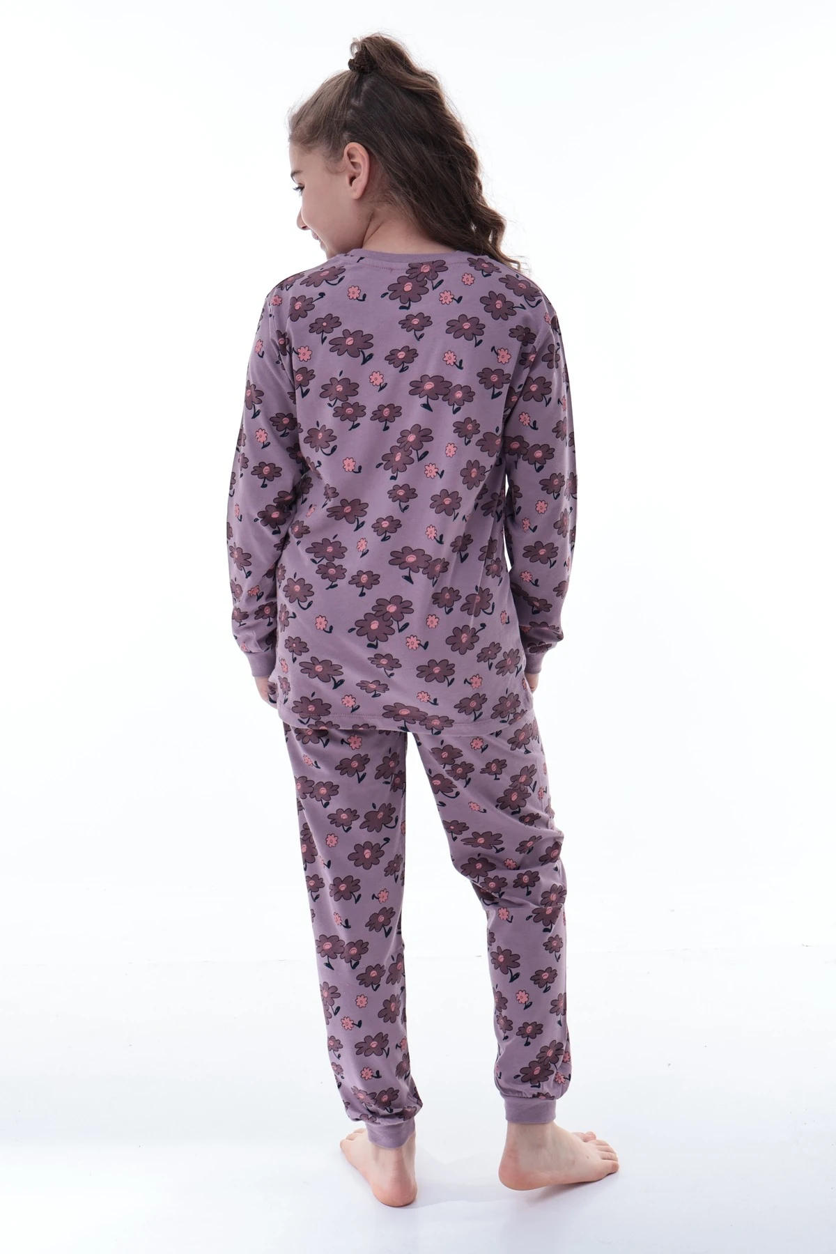 Kız Çocuk Çiçek Desenli Pamuklu Pijama Takımı – 8-13 Yaş Rahat Uyku Takımı