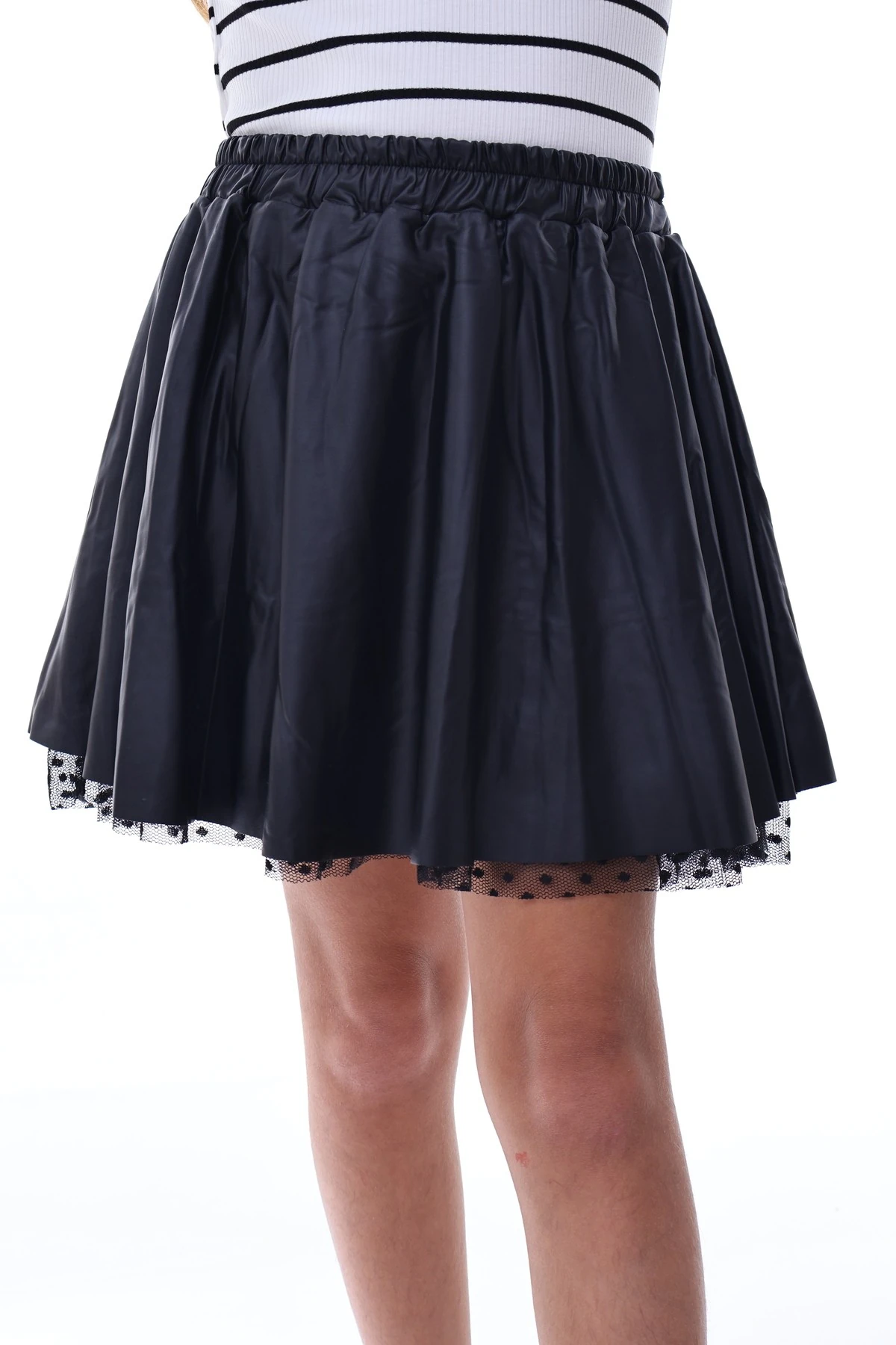 Kız Çocuk Siyah Likralı Suni Deri Tül Detaylı Kloş Etek – Şık ve Trend