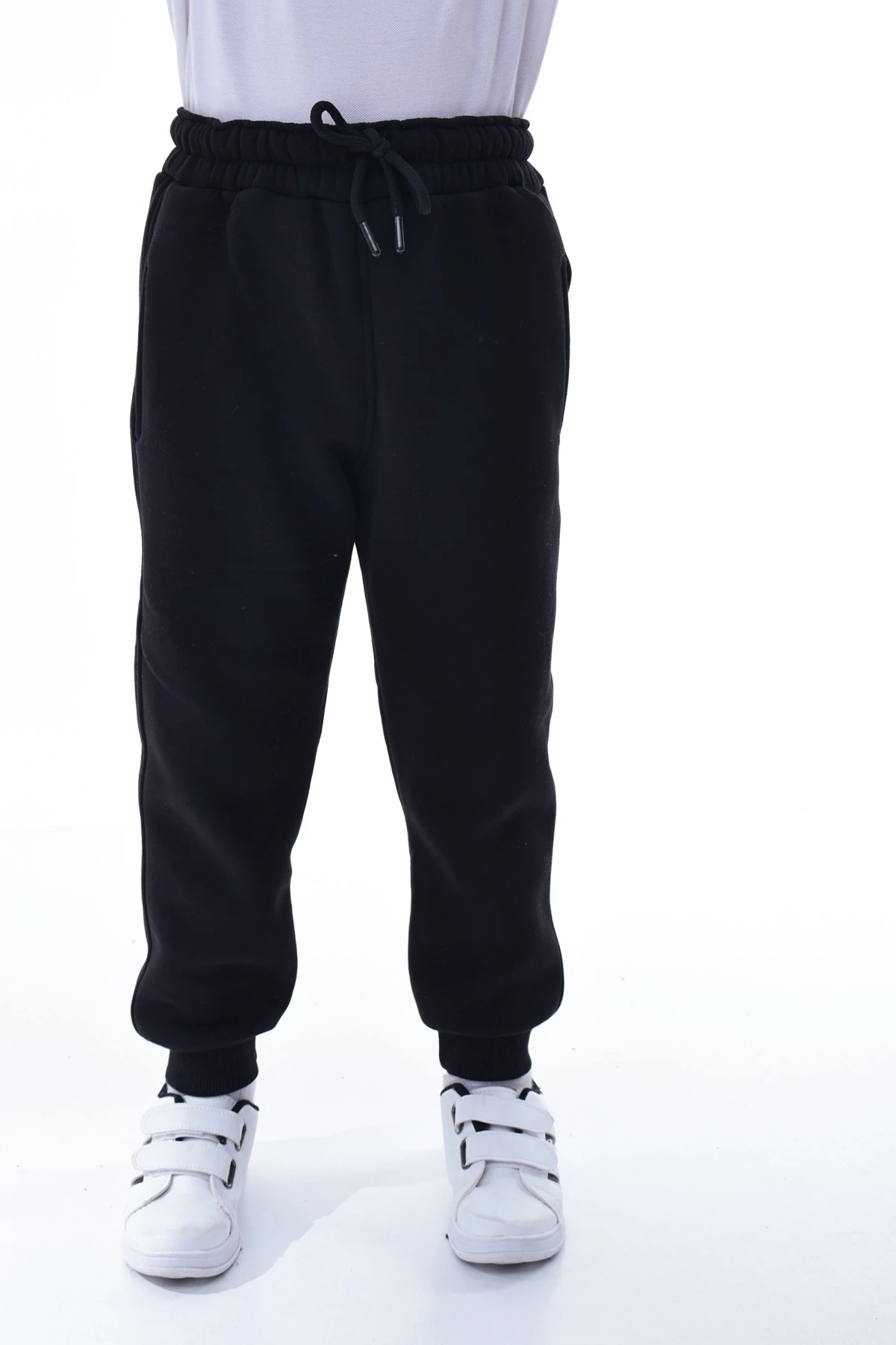 Erkek Çocuk %100 Pamuk Siyah Eşofman Altı – Esnek Rahat Kalıp Spor Pantolon