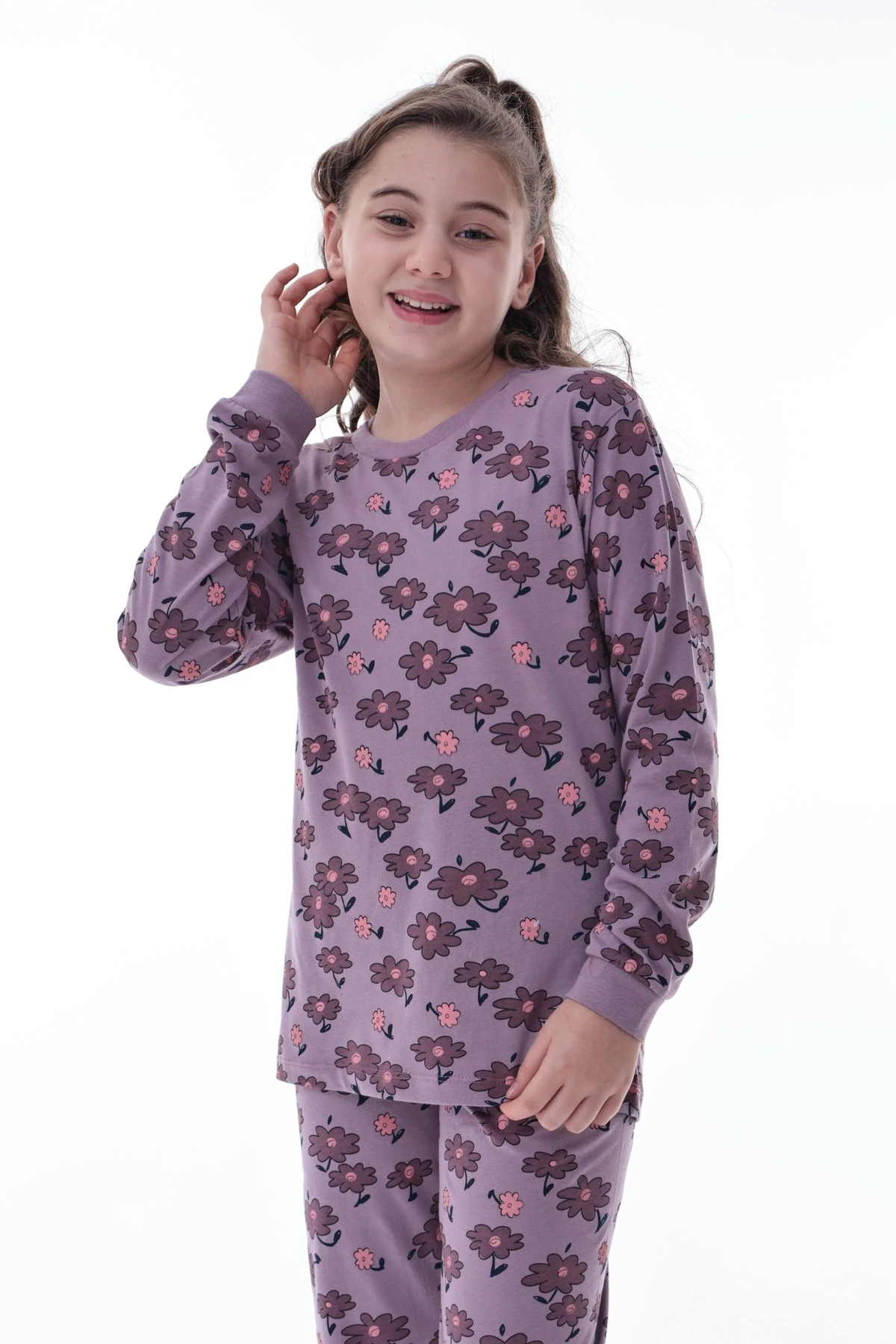 Kız Çocuk Çiçek Desenli Pamuklu Pijama Takımı – 8-13 Yaş Rahat Uyku Takımı