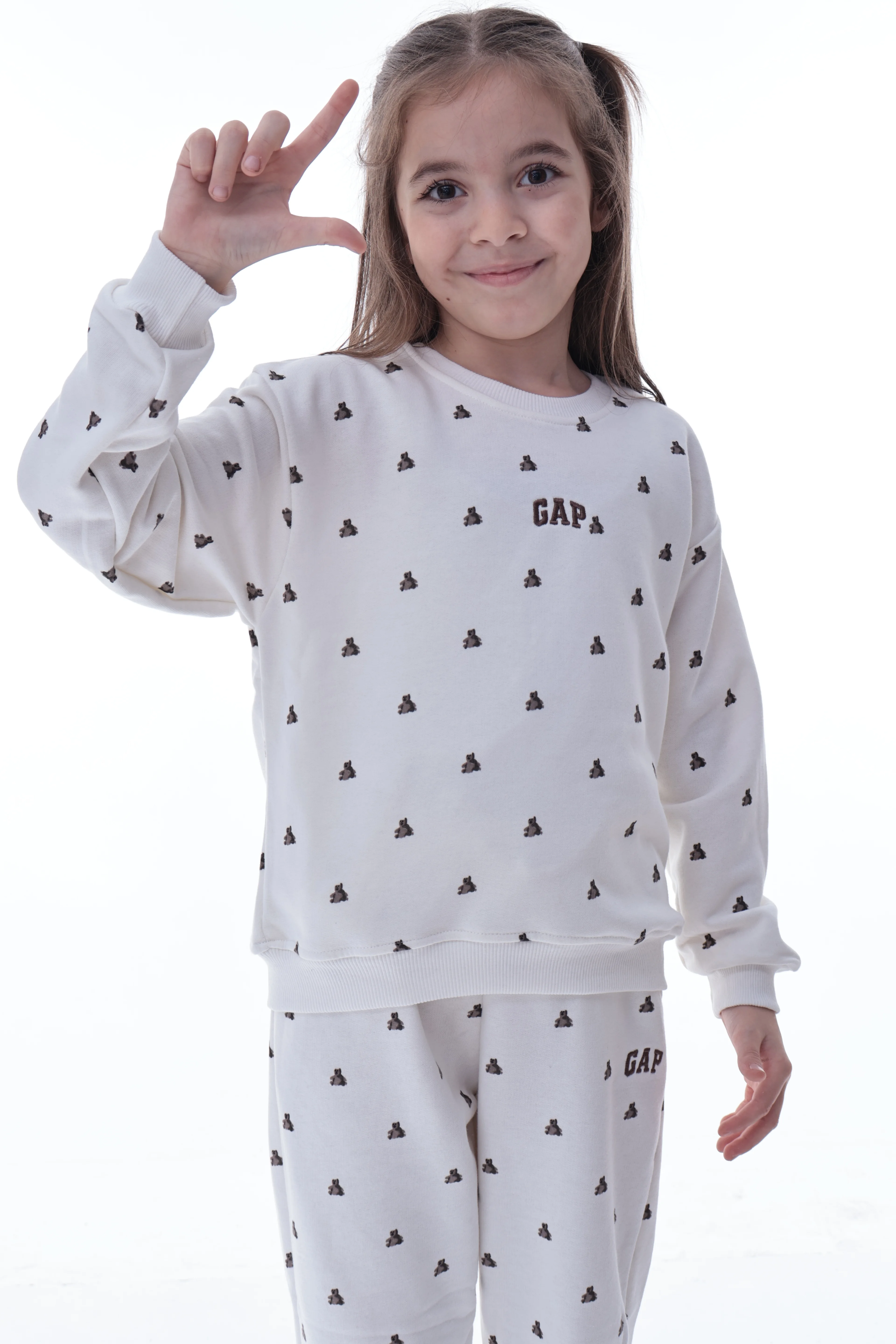 Kız Çocuk Polar Eşofman Takımı – Yumuşak Dokulu, Desenli, Rahat Günlük Takım