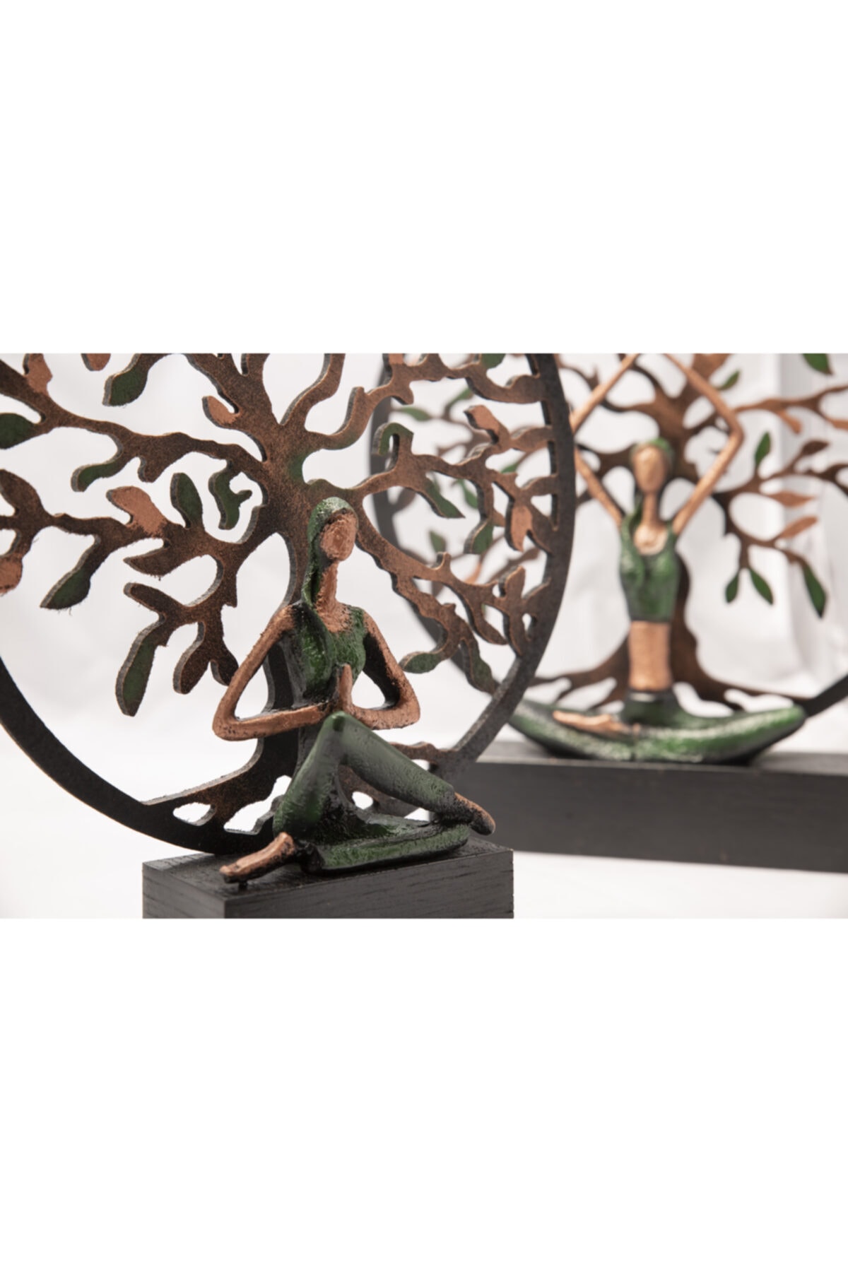 Yoga Yapan Kadın Yeşil Küçük Hayat Ağacı